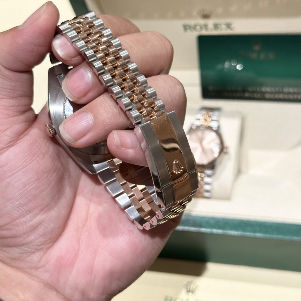 Đồng Hồ Rolex DateJust Mặt Số Chocolate Super Fake 11 EW 41mm