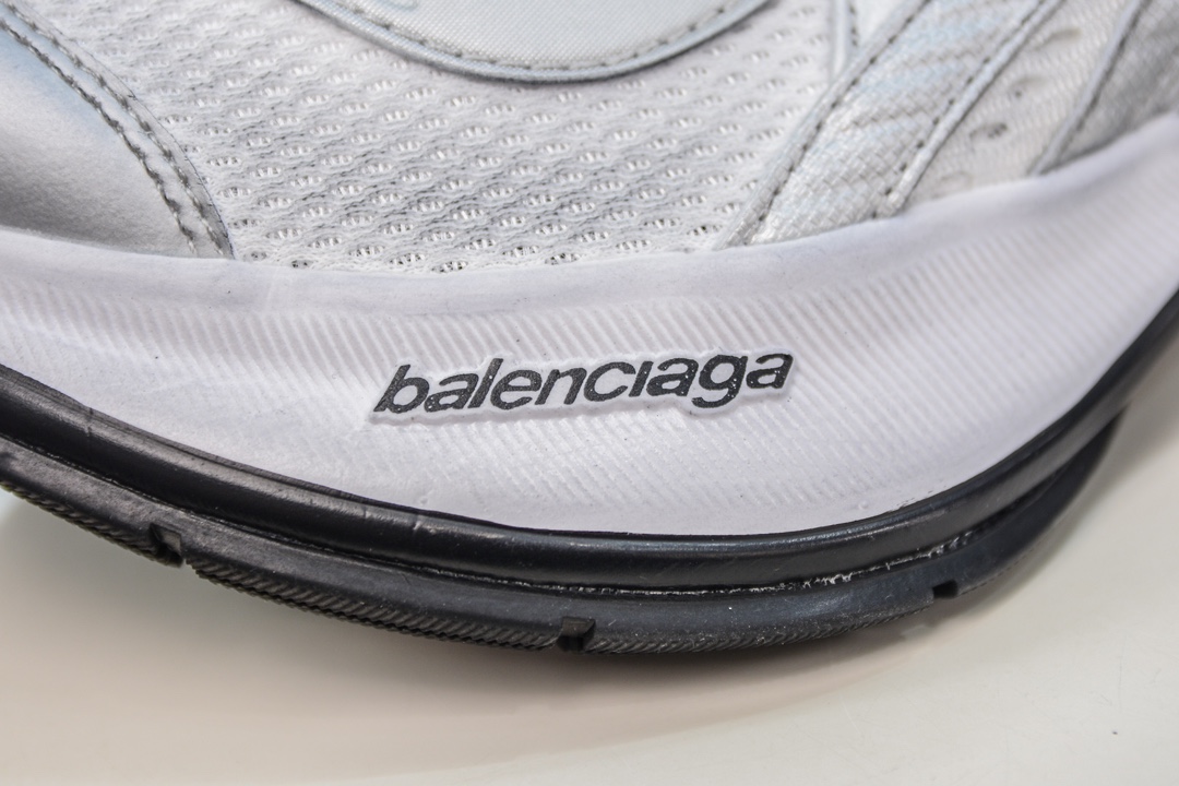 Balenciaga Circuit Sneaker in White Silver、mysite、Cacoeks