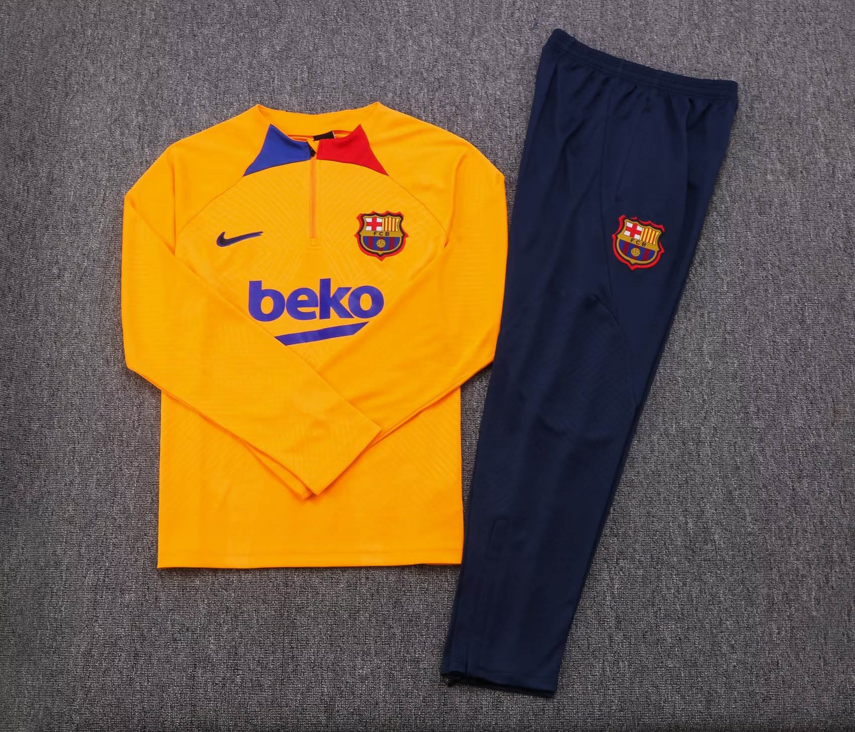 2022/2023 Barcelona Half-Pull Training Suit Yellow Jersey Set:football jersey mysite: unitedjerseyfootball 邓江浪:football
