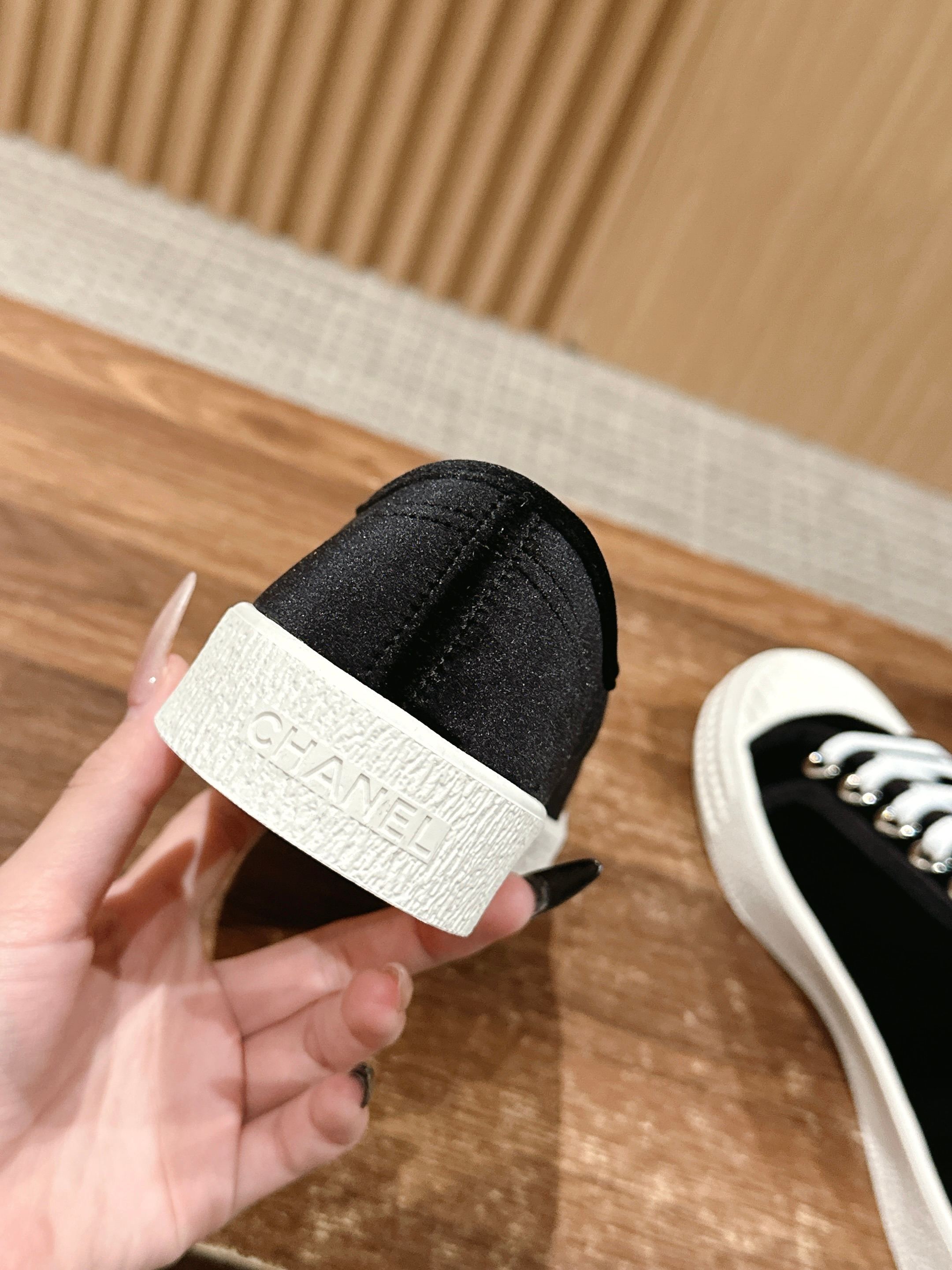 CONVERSE SNEAKER IN BLACK VELVET、mysite、Cacoeks