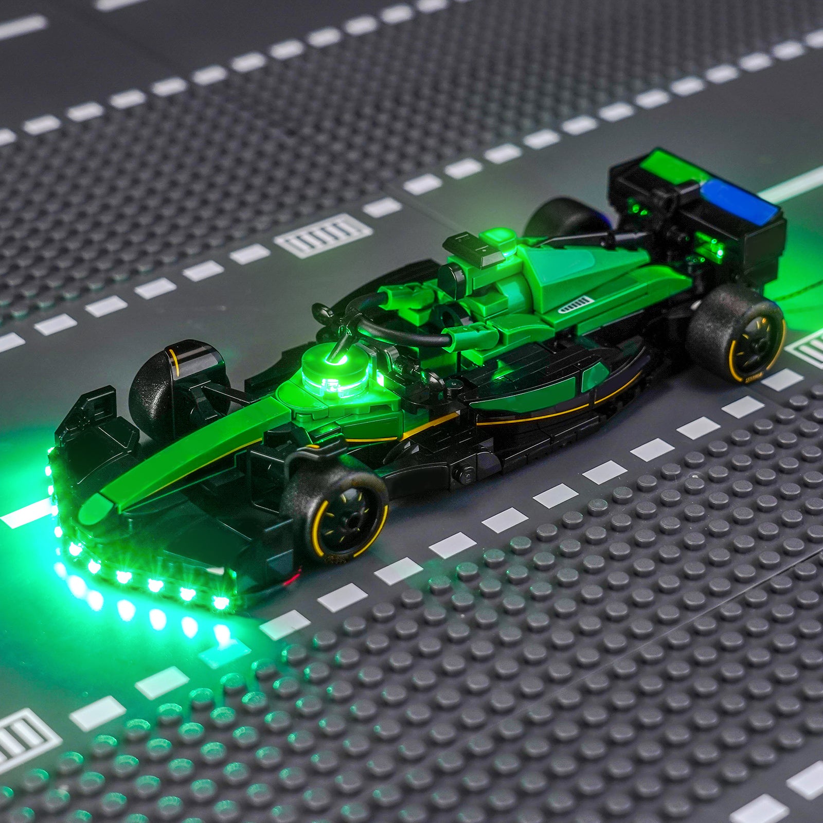 BrickBling Light Kit for LEGO Speed Champions Aston Martin Aramco F1® AMR24 Race Car 77245