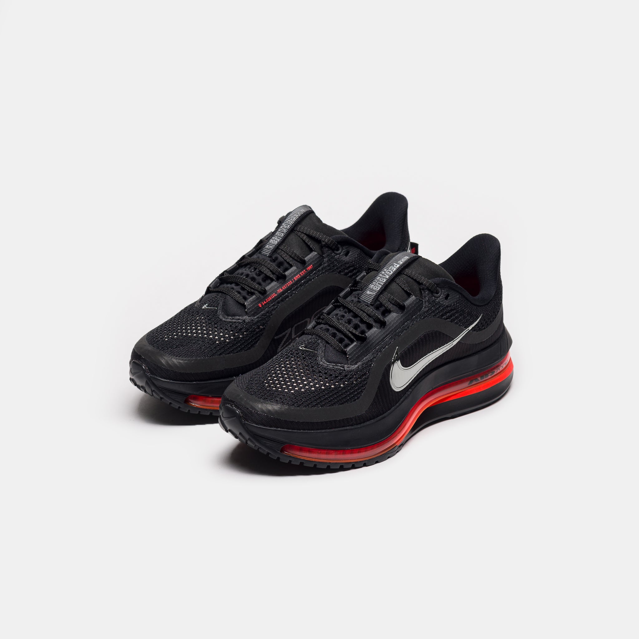 Pegasus Premium Sneaker in Black/Metallic Silver/Bright Crimson