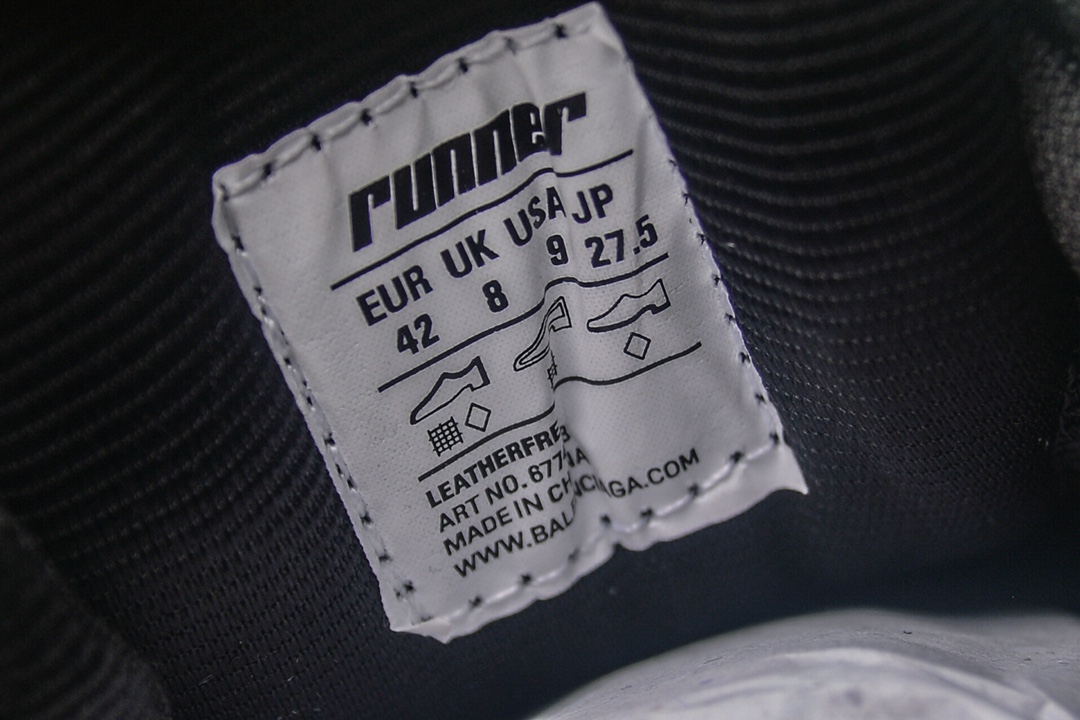 Balenciaga Runner Trainer in Black Blue、mysite、Cacoeks