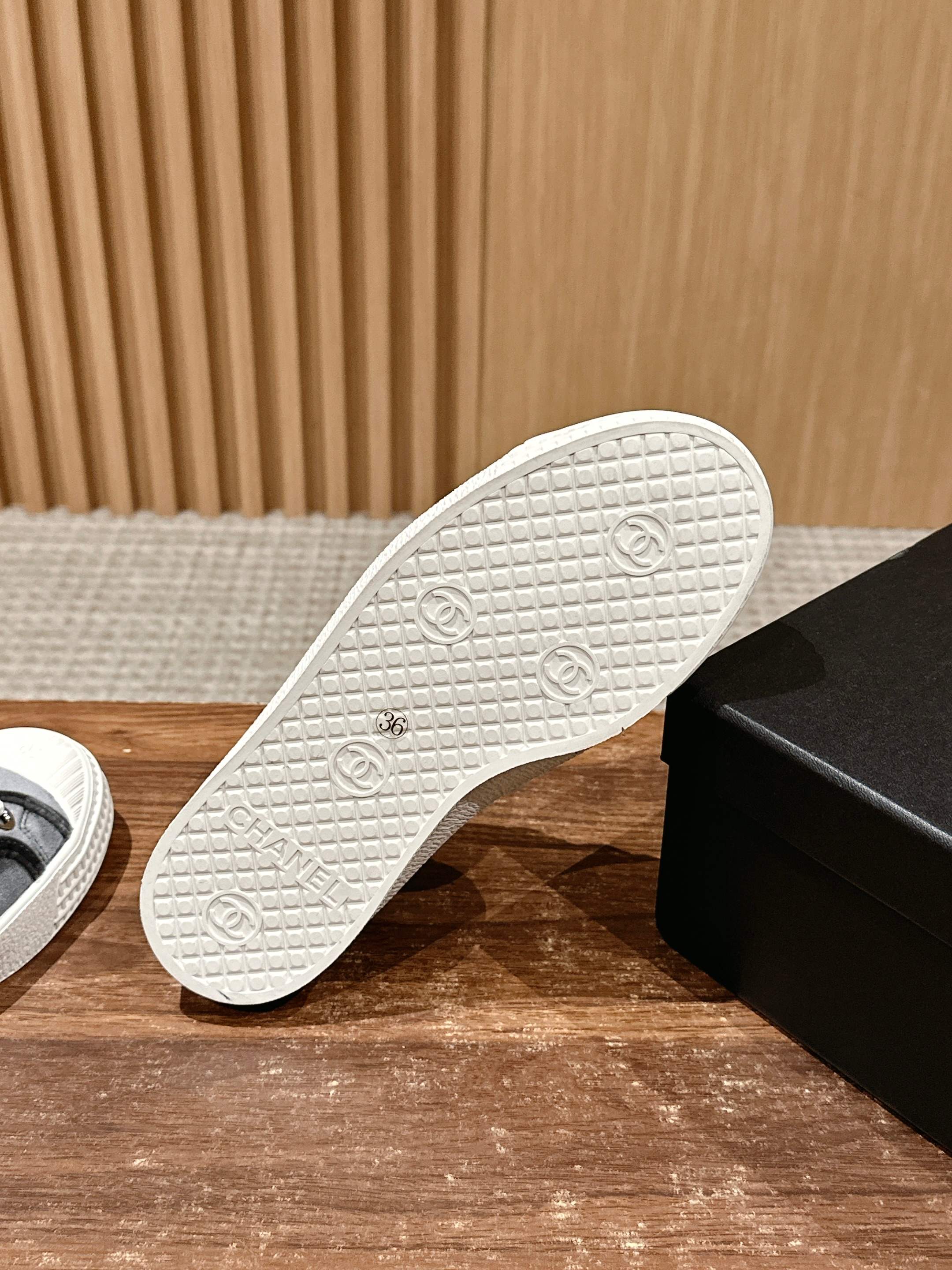 CONVERSE SNEAKER IN CHARCOAL BLACK VELVET、mysite、Cacoeks