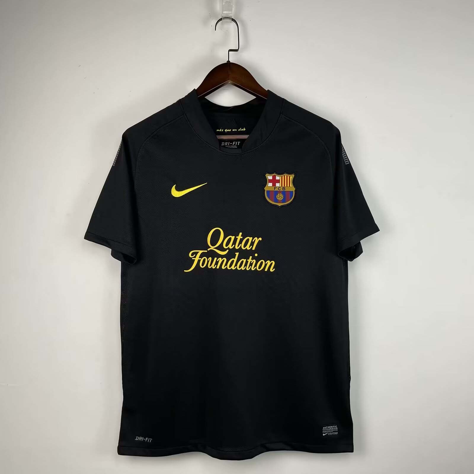 2011/2012 Retro Barcelona Away Football Shirt 1:1 Thai Quality:football jersey mysite: unitedjerseyfootball 邓江浪:football