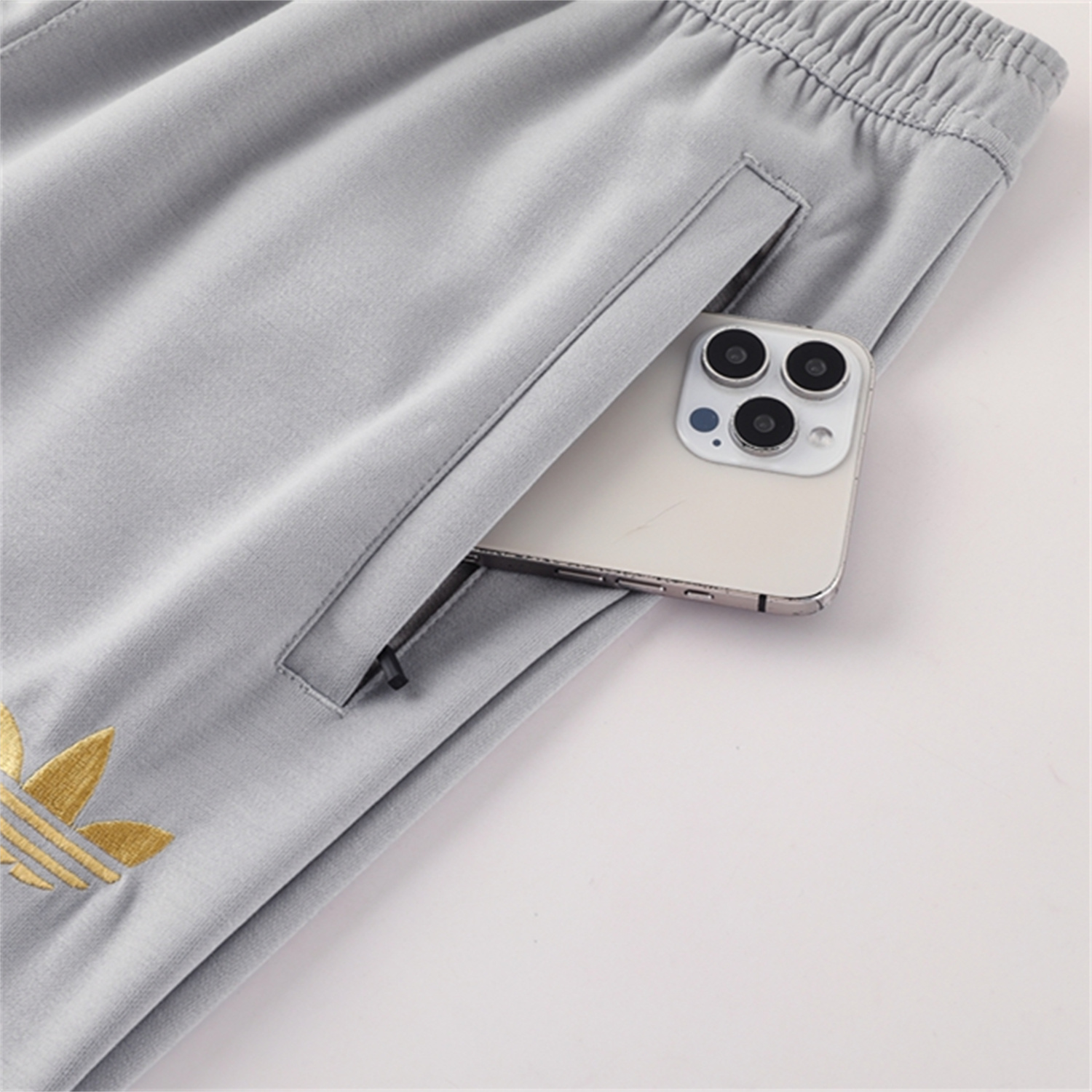 UltraTrikot-Manchester United 25-26 Originals Varsity Hoodie Set - Grey Hoodie and Pants