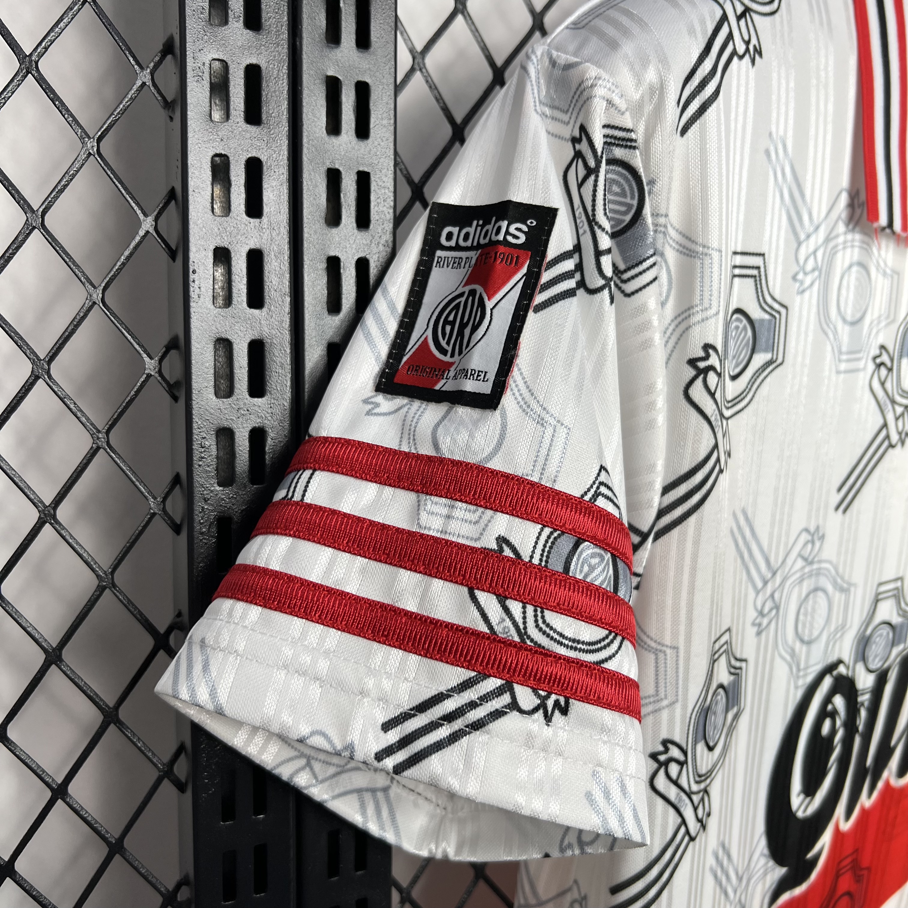 Higojerseys-Retro River Plate 1996-97 Home Stadium Jersey