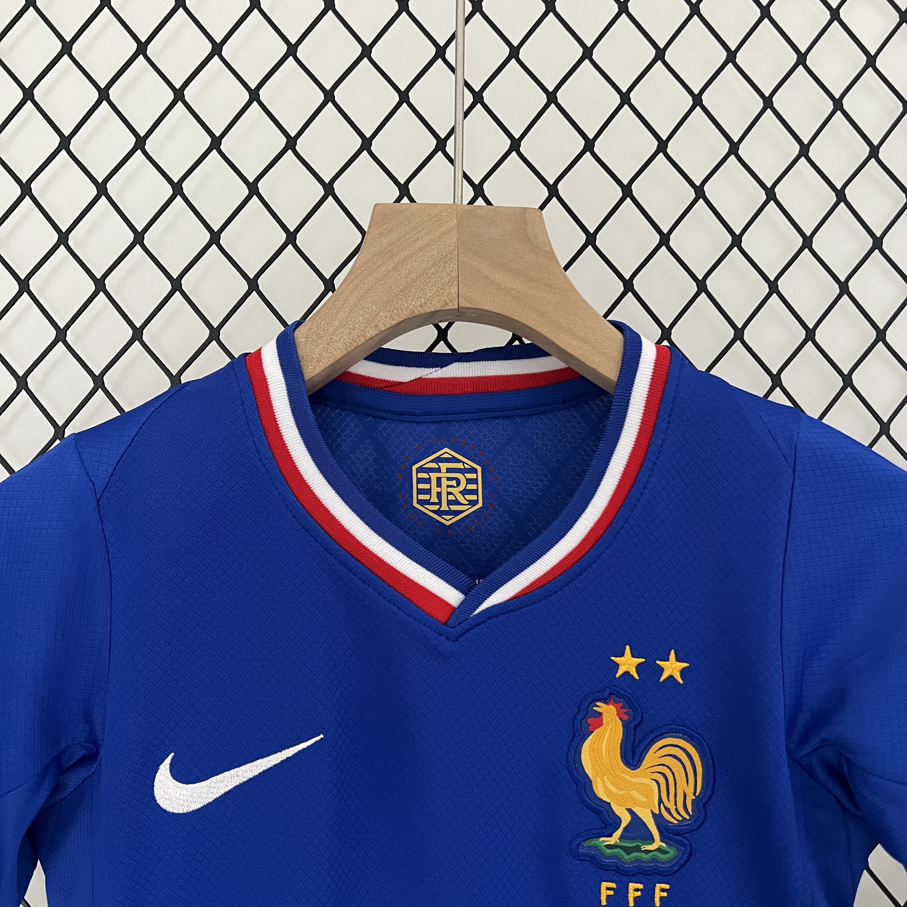 ManixJersey.com | France 2024 Home Stadium Kids Kit -Customize Name, Number and Patch | Worldwide Shipping