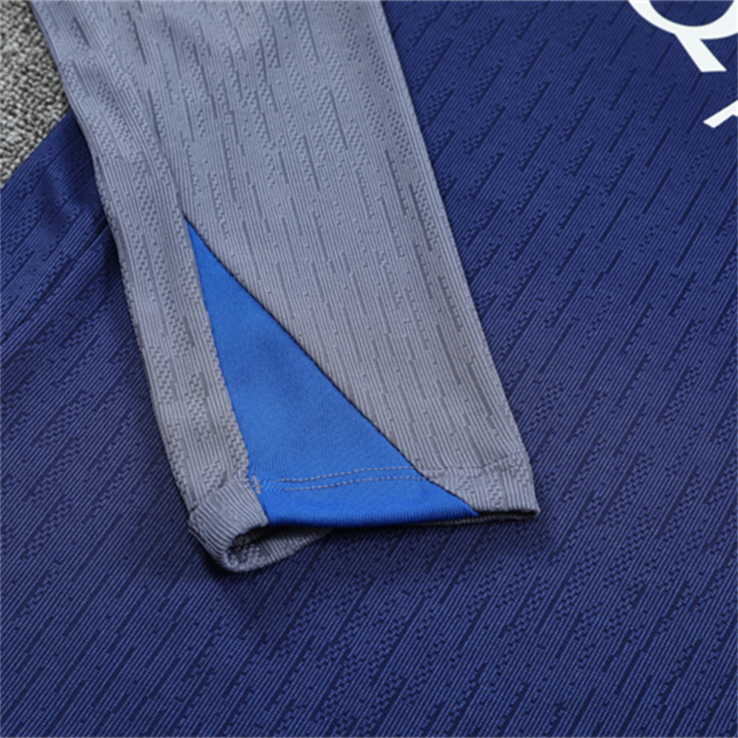 UltraTrikot-Paris Saint-Germain PSG 25-26 Kid Long Sleeves Training Set - Royal Blue Gray Sleeves Top & Royal Blue Pants