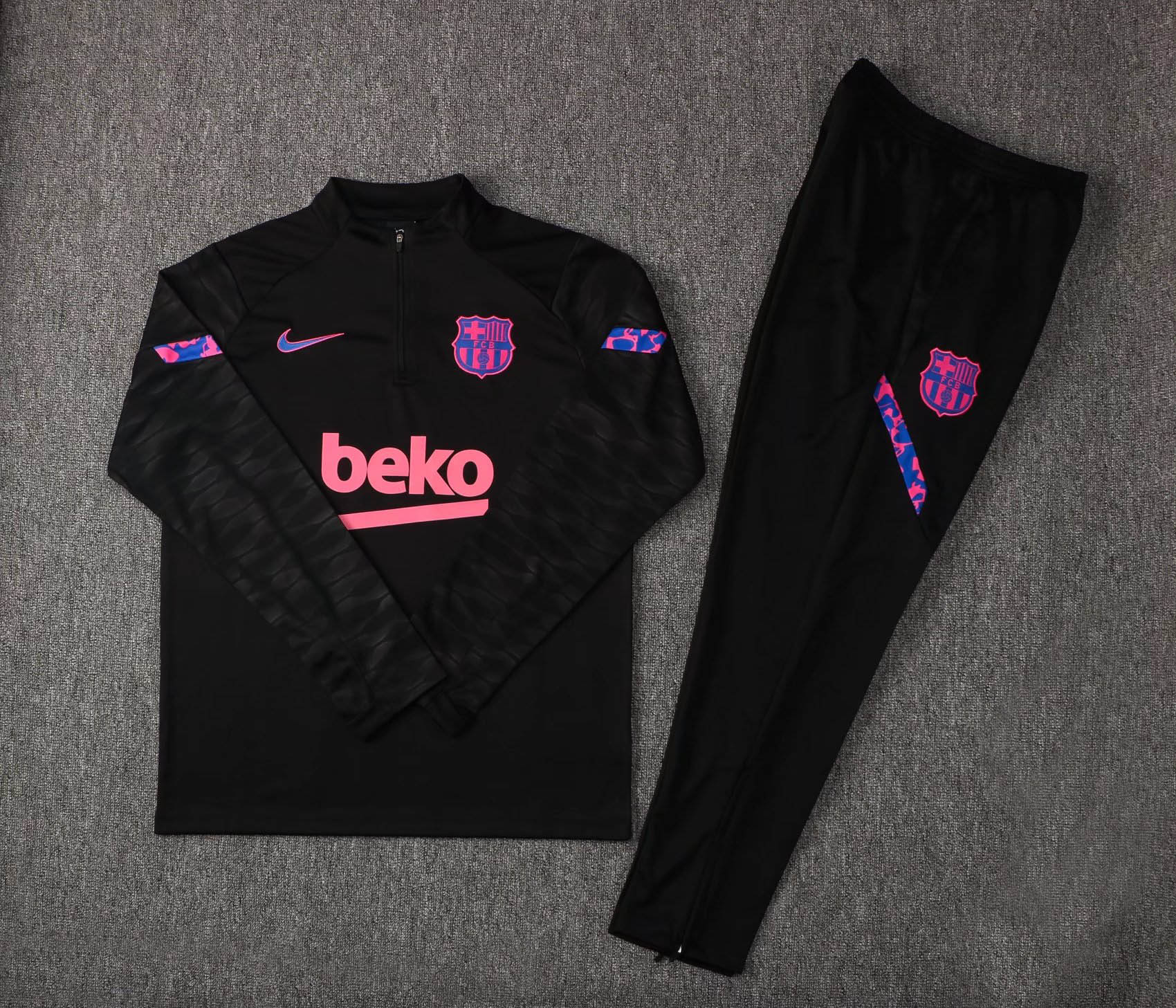 2021/2022 Barcelona Half-Pull Training Suit Black Jersey Set:football jersey mysite: unitedjerseyfootball 邓江浪:football