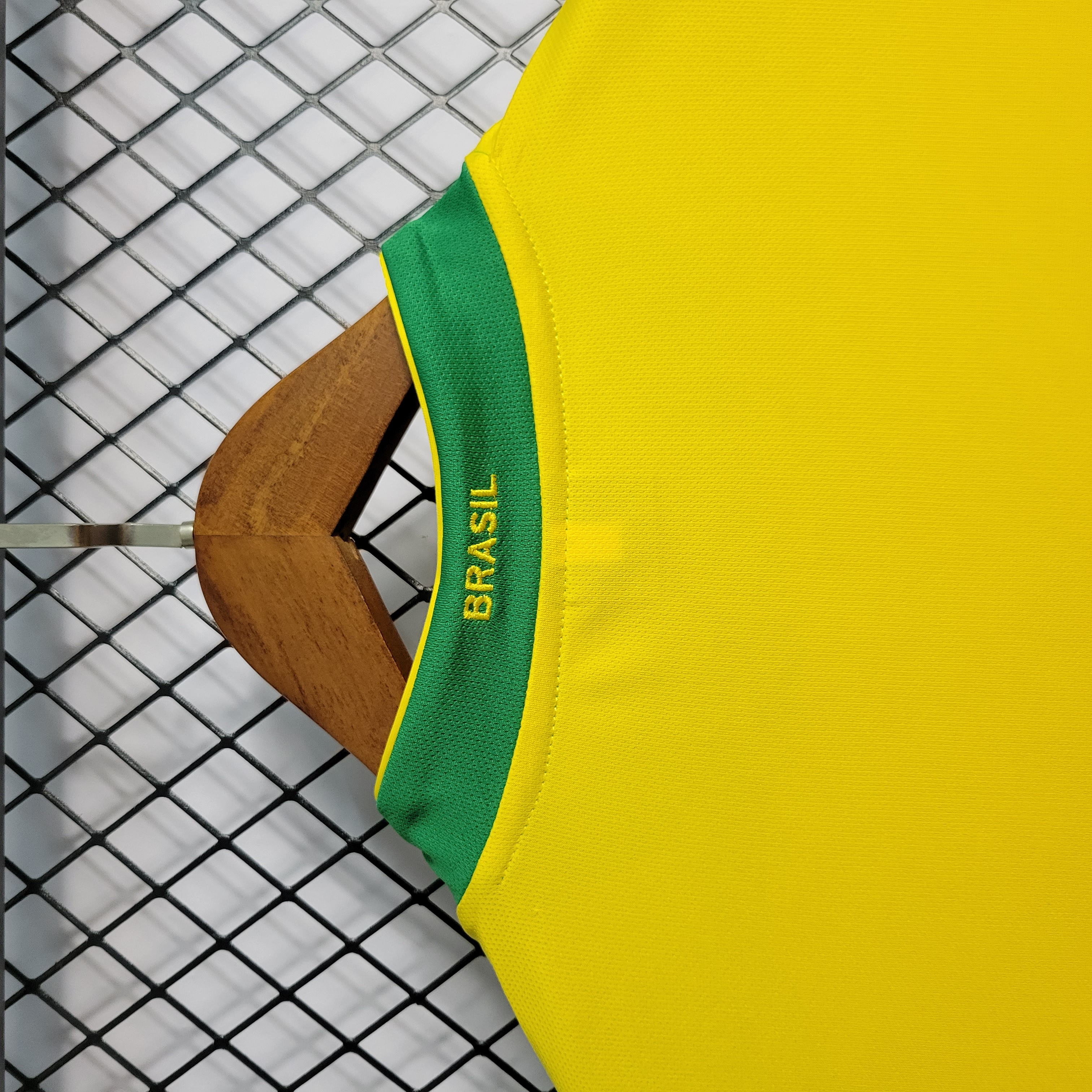 Higojerseys-Retro Brazil 2006 Home Stadium Jersey