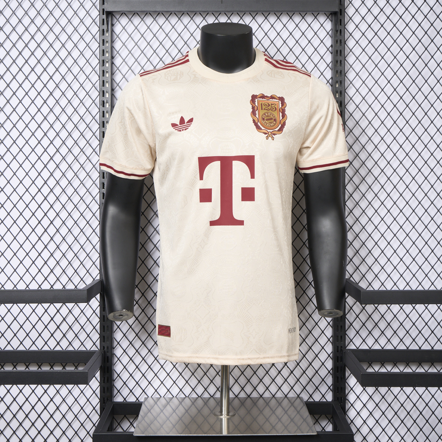 foot-Bayern Munich 2025 Apricot 125th Anniversary Jersey - Player Version