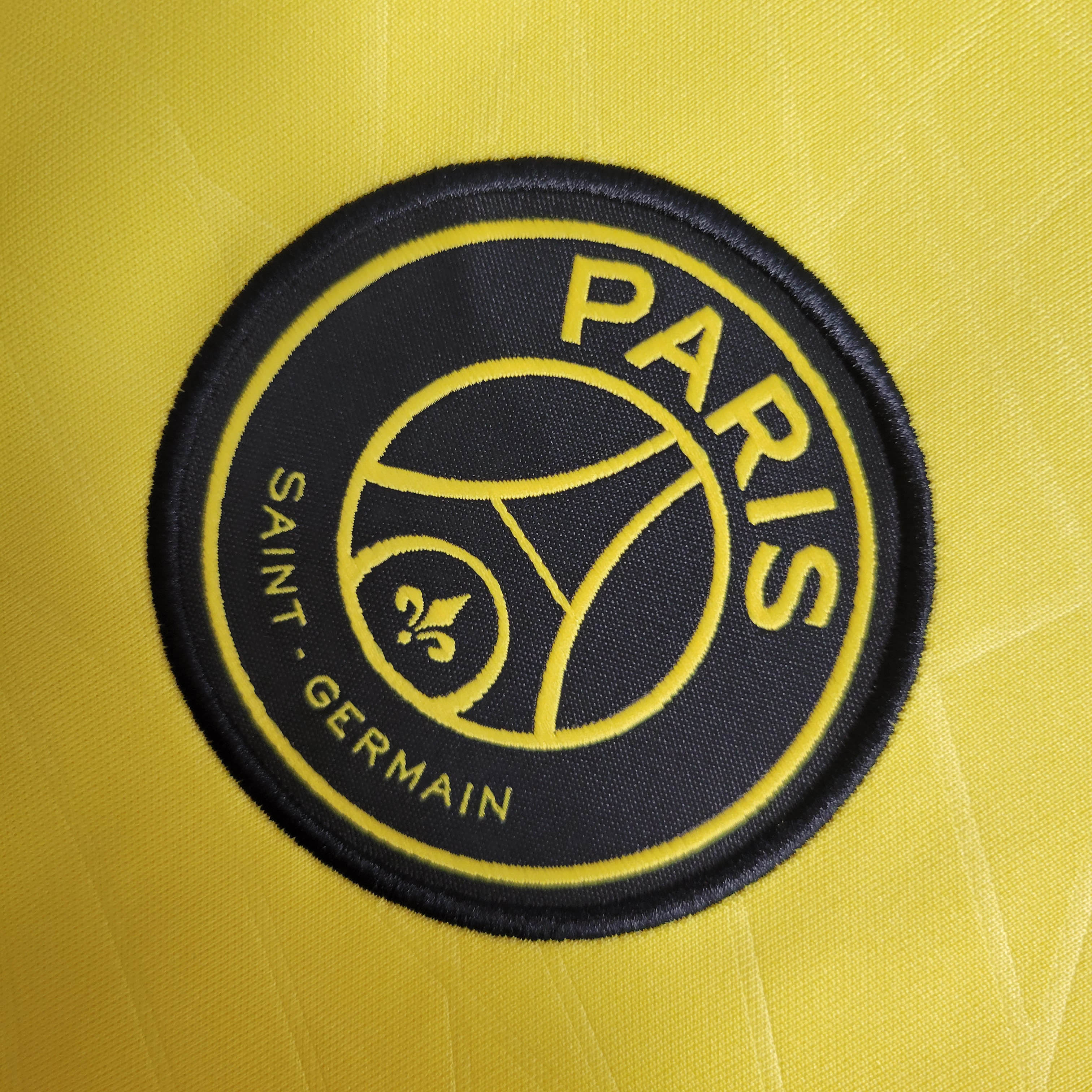 2023/2024 Psg Paris Saint-Germain Training Wear Yellow:football jersey mysite: unitedjerseyfootball 邓江浪:football