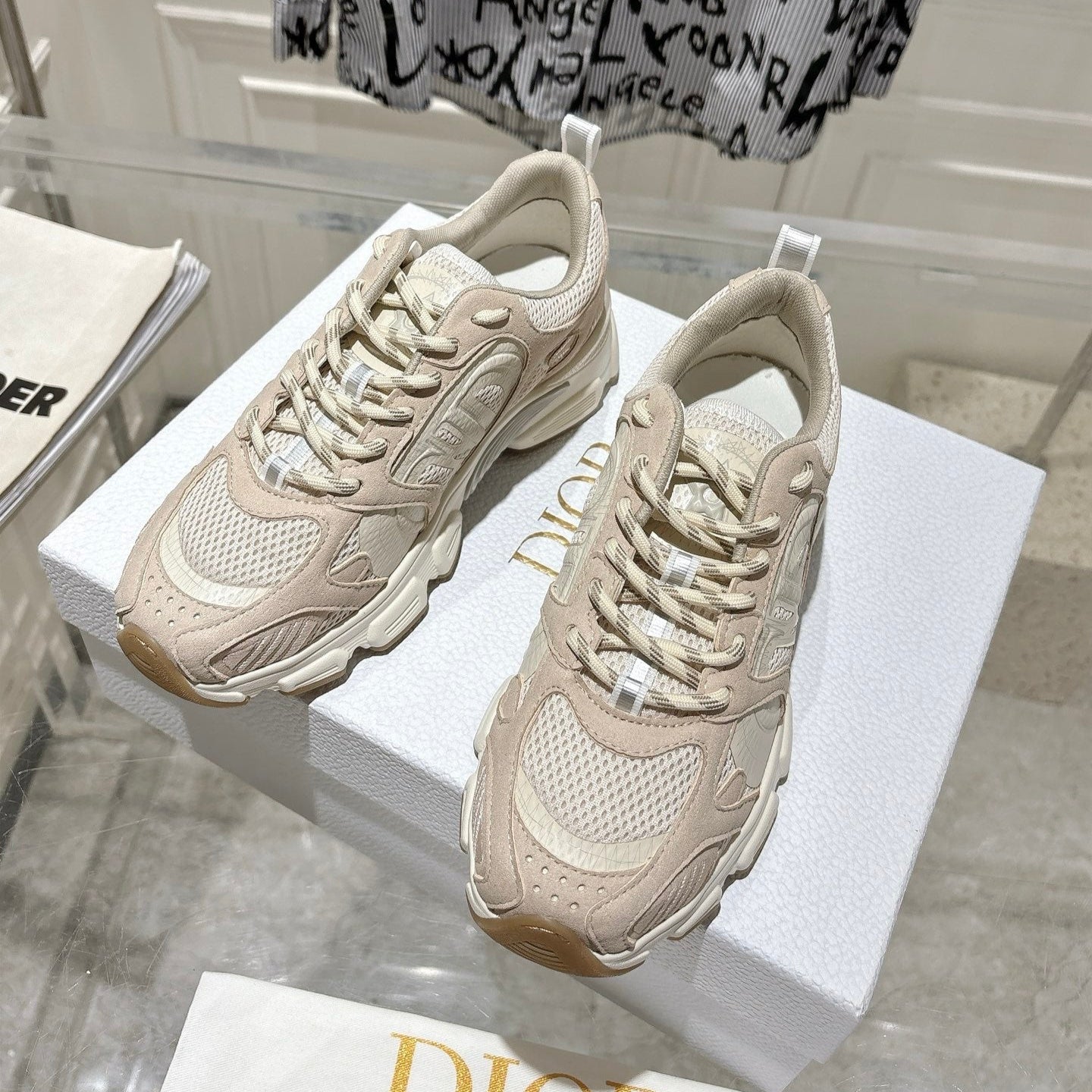 DIOR 25S CHRONO SNEAKER 45MM IN MESH WITH WHITE AND NUDE PINK CALFSKIN、mysite、Cacoeks