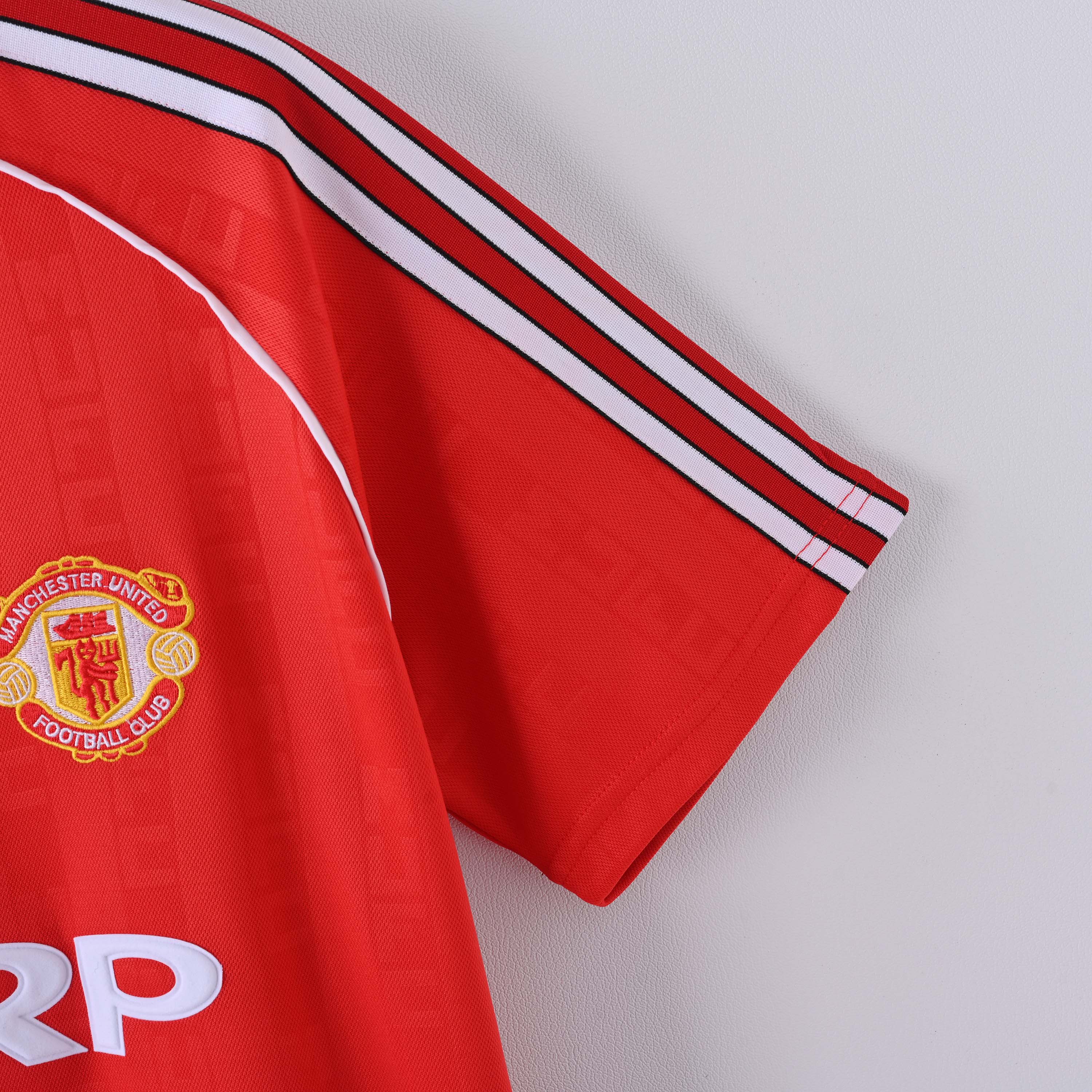 1998/1990 Retro Manchester United Home Football Shirt 1:1 Thai Quality:football jersey mysite: unitedjerseyfootball 邓江浪:football