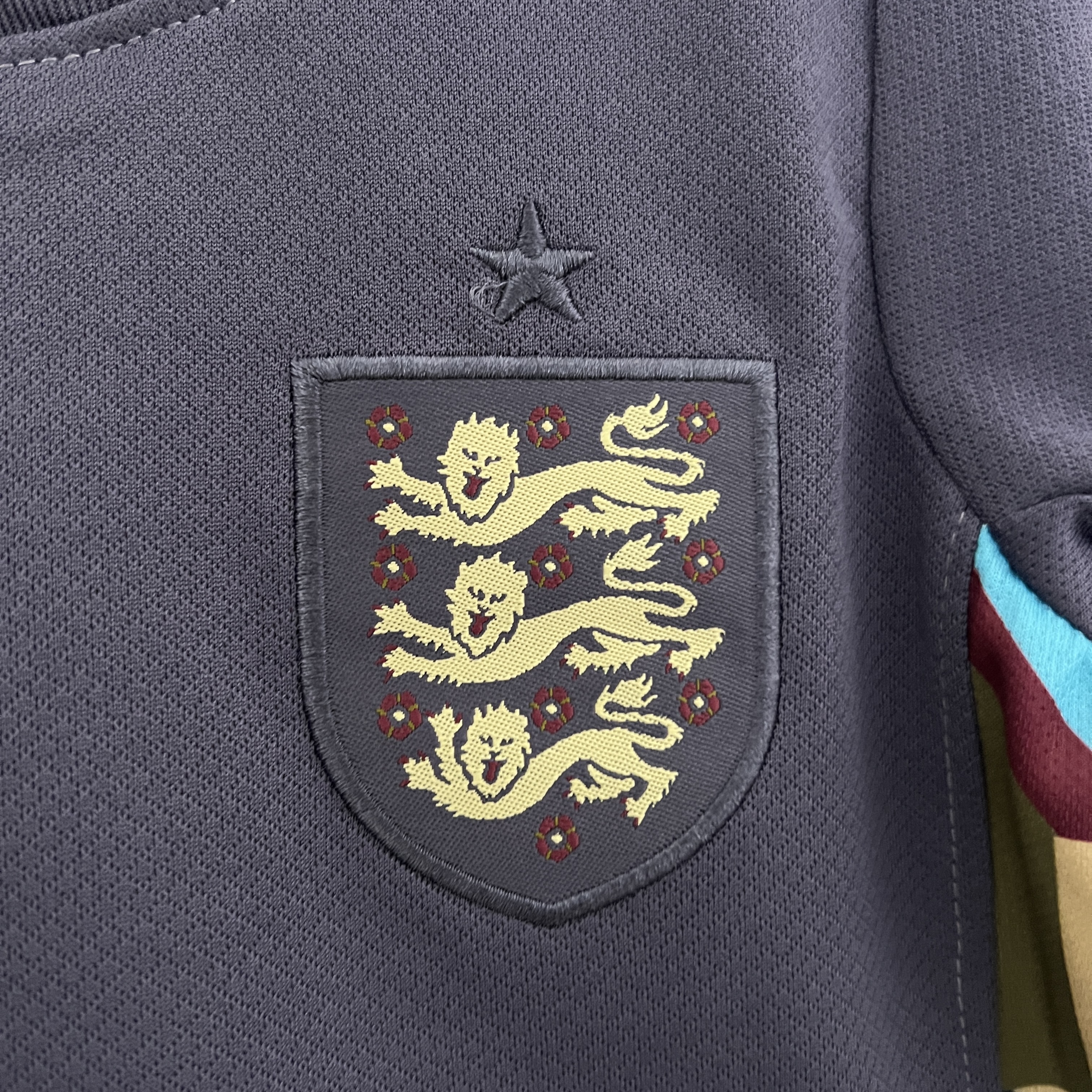 GlobeJersey-England 2024 Away Stadium Kids Kit