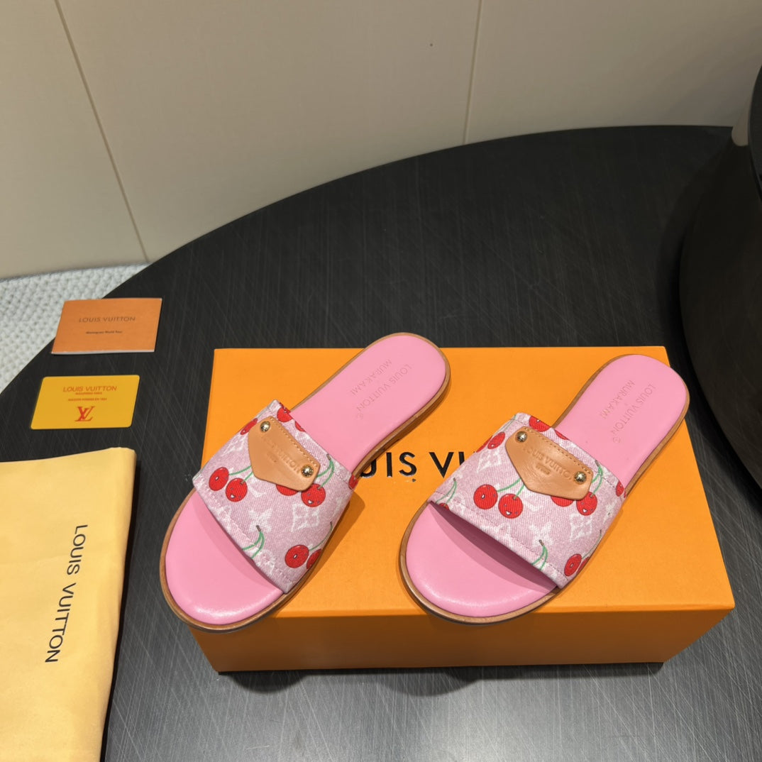 LV SLIDE SANDALS 25S IN PINK DENIM AND CALFSKIN WITH LOGO PRINT、mysite、Cacoeks