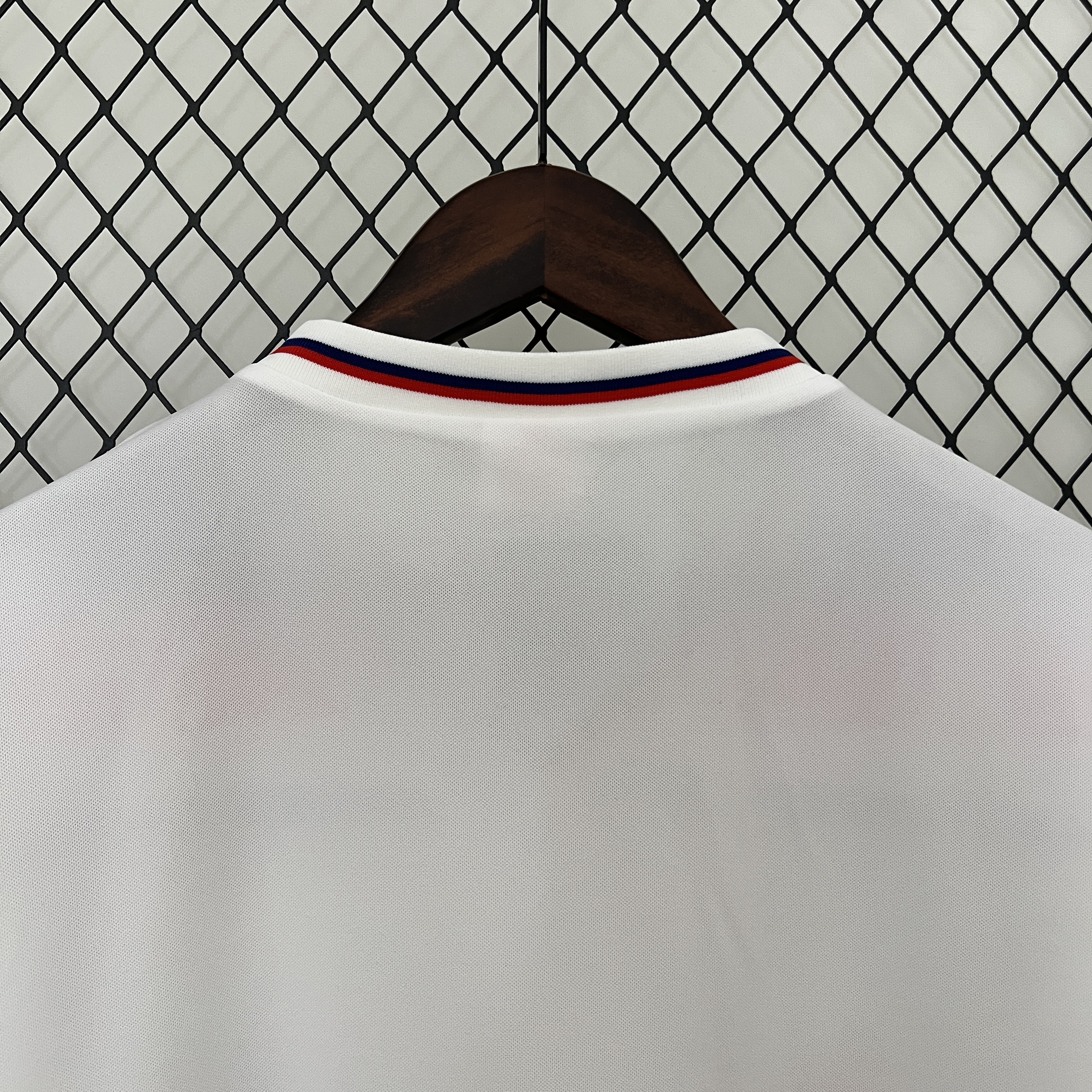 SIUjerseys-Retro England 1982 Home Stadium Jersey
