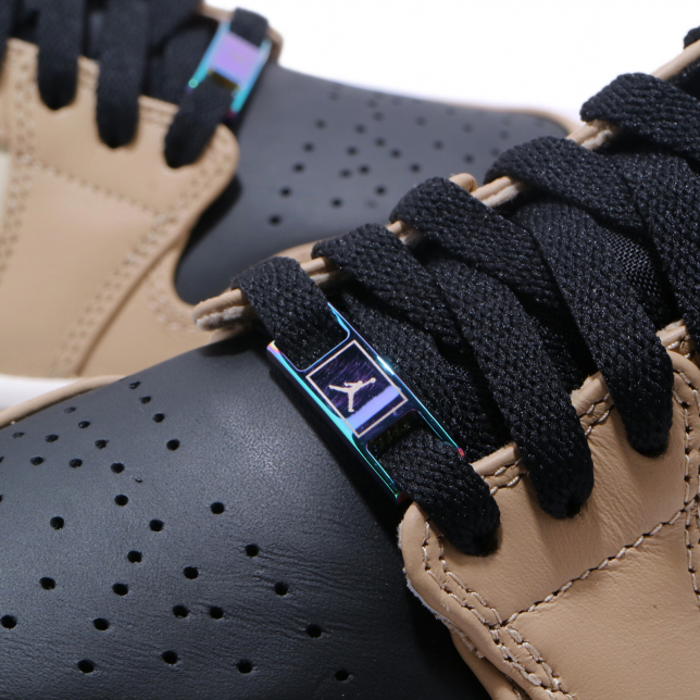 Air Jordan 1 High Premium WMNS Fossil