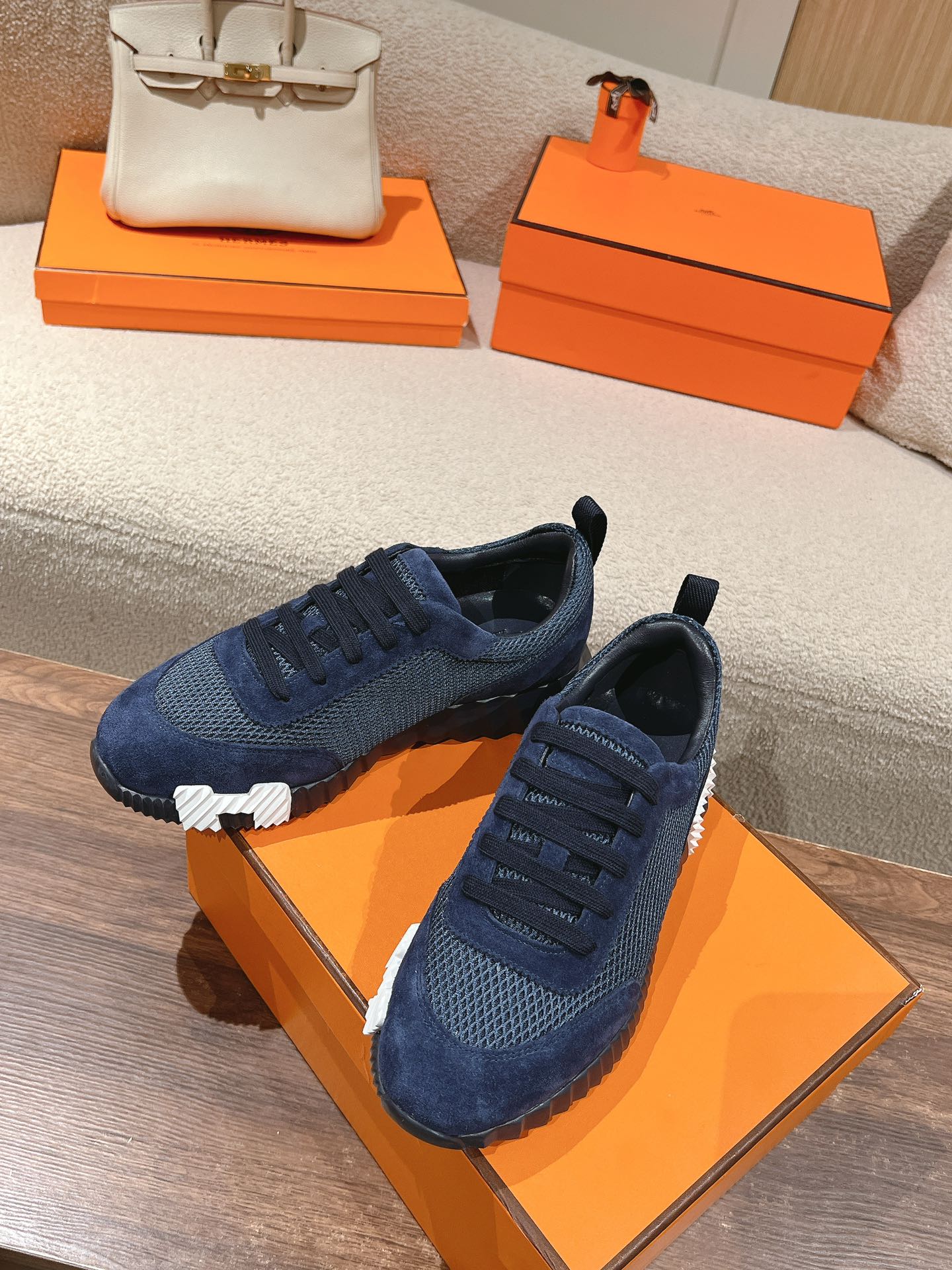 MAINLAND SNEAKER IN CLASSIC BLUE SUEDE AND BREATHABLE MESH FABRIC、mysite、Cacoeks