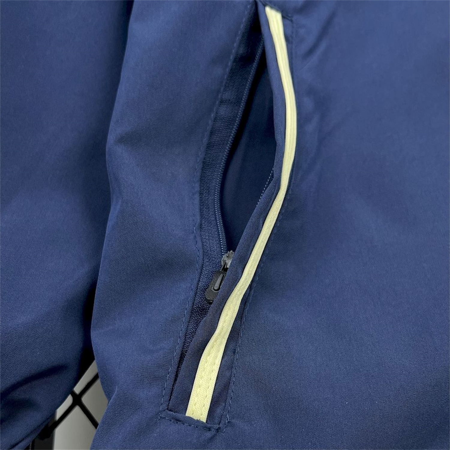 Funinjersey-Retro C.H.E.L.S.E.A 2012-13 Player Windbreaker - Blue