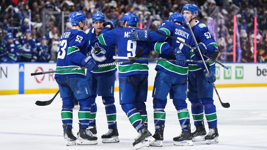 Vancouver Canucks win Game 1 over Nashville Predators | CTV News
