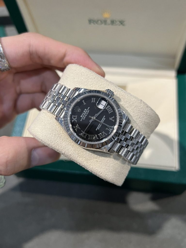 Đồng Hồ Nữ Đính Đá Rolex DateJust Super Fake Cọc Số La Mã 31mm (2)