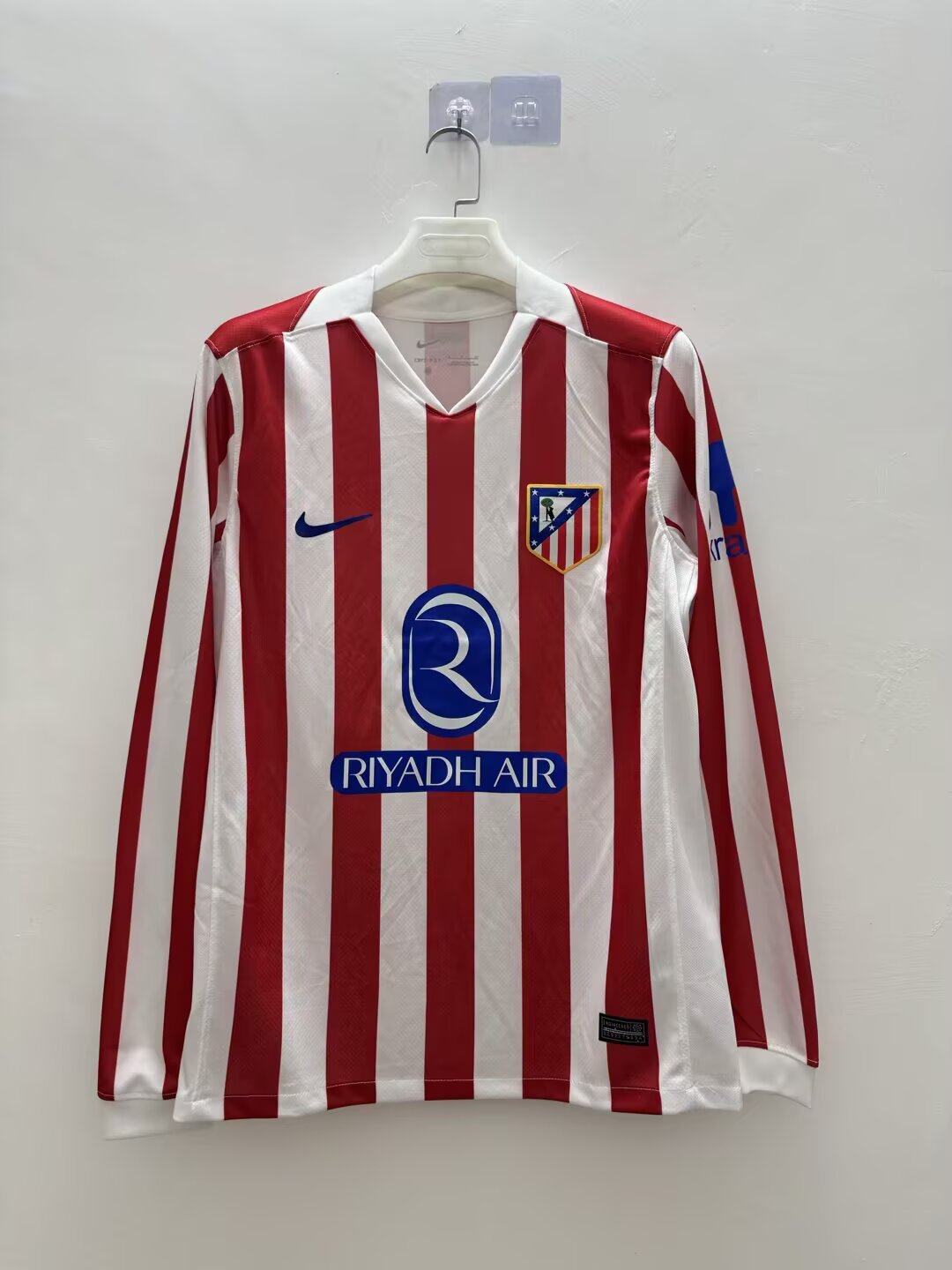 2025/2026 Long Sleeve Atletico Madrid Home Football Shirt 1:1 Thai Quality:football jersey mysite: unitedjerseyfootball 邓江浪:football