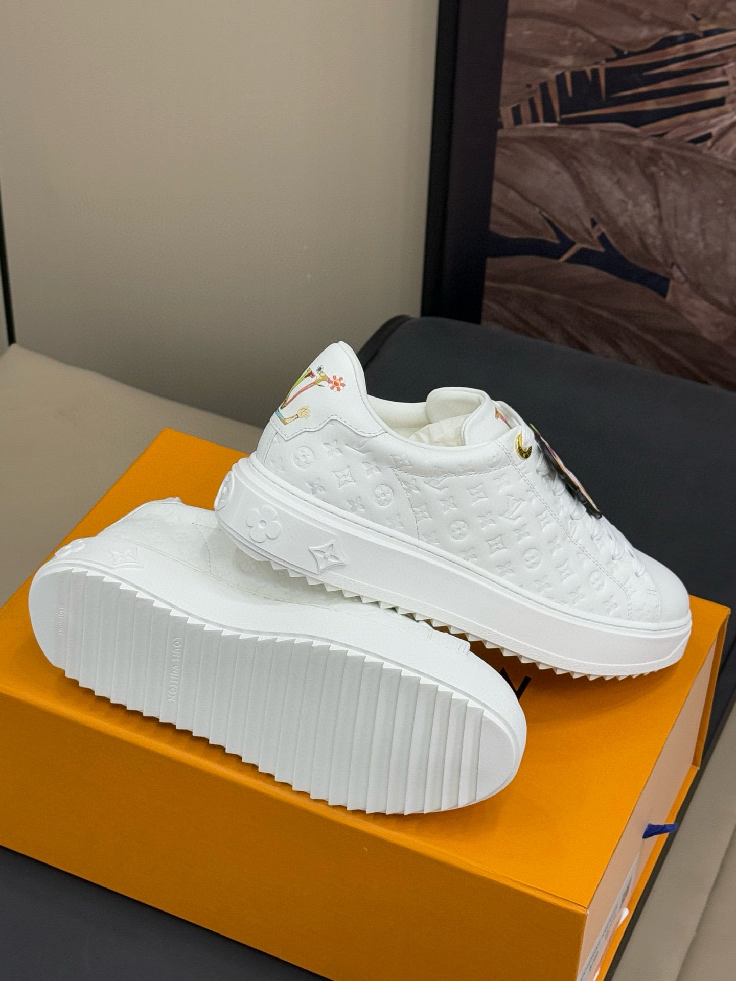 TIME OUT SNEAKER IN WHITE EMBOSSED MONOGRAM CALFSKIN、mysite、Cacoeks