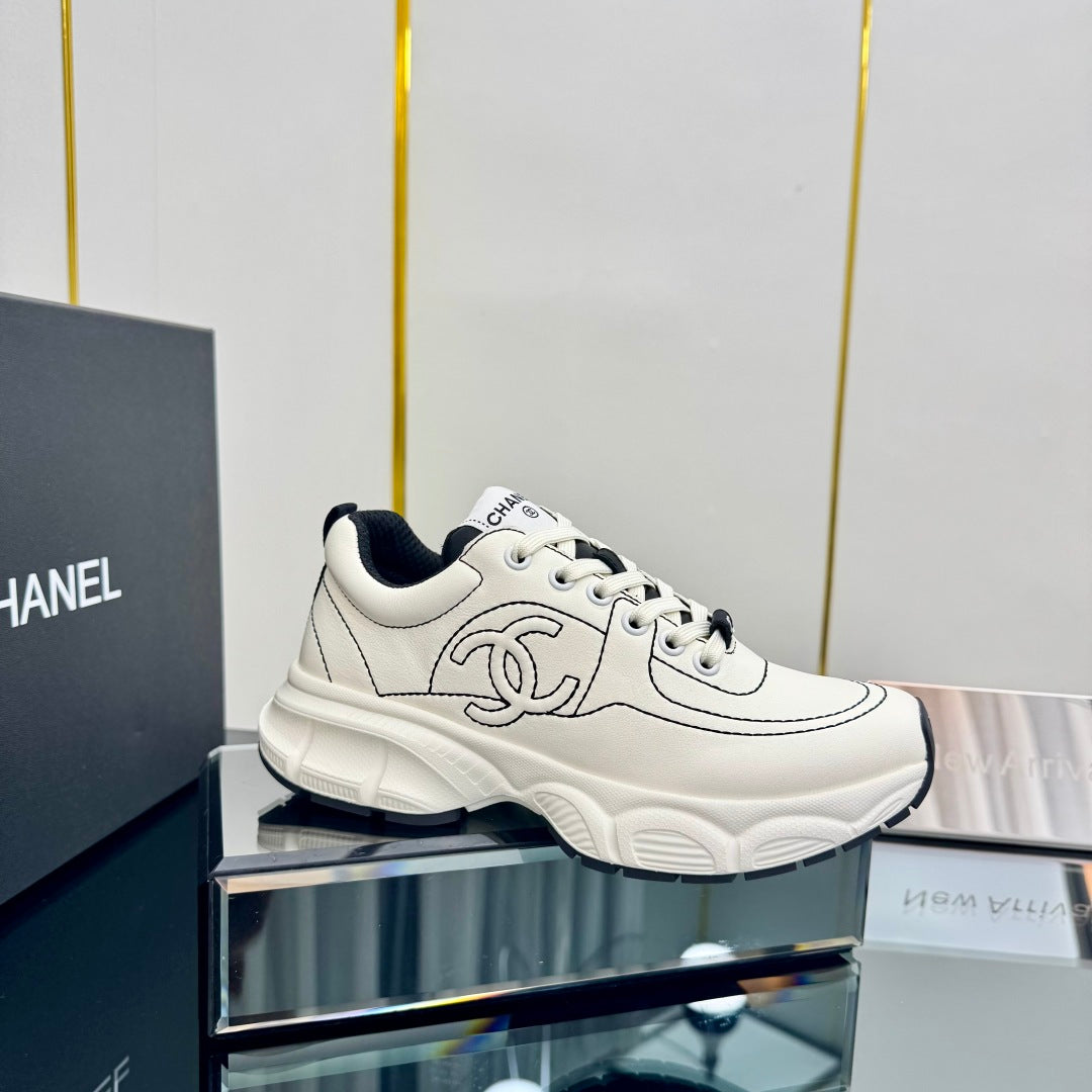 TRAINERS SNEAKER IN WHITE CALFSKIN WITH BLACK EMBROIDERED、mysite、Cacoeks