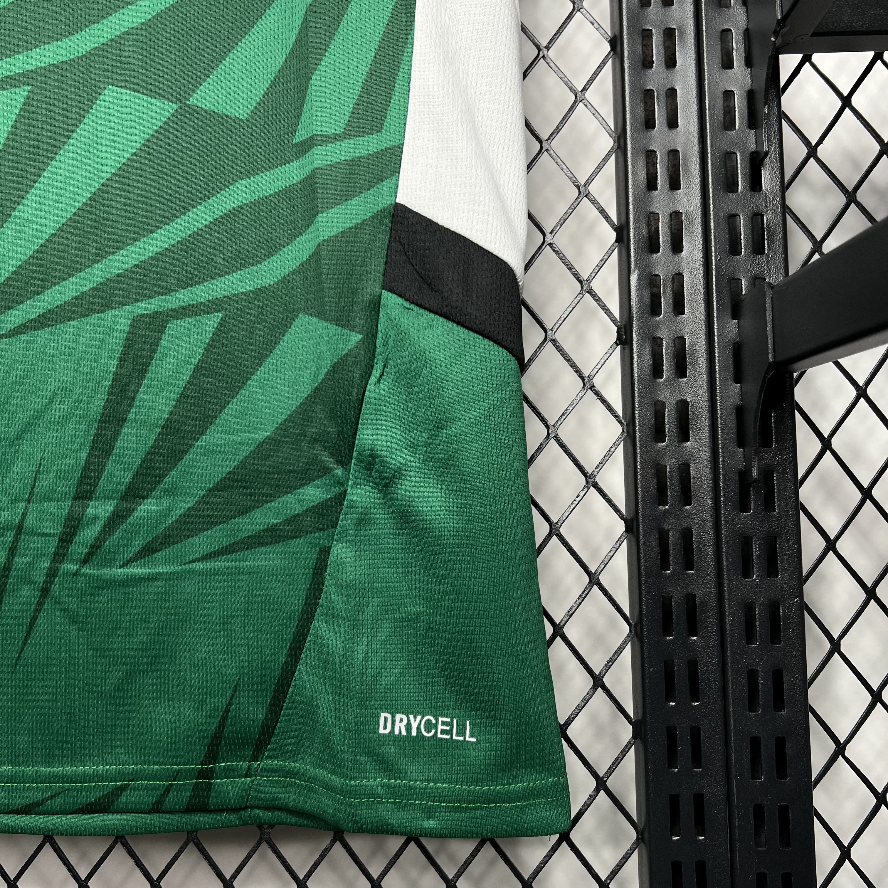 Higojerseys-Borussia Mönchengladbach 24-25 Away Jersey - Fans Version