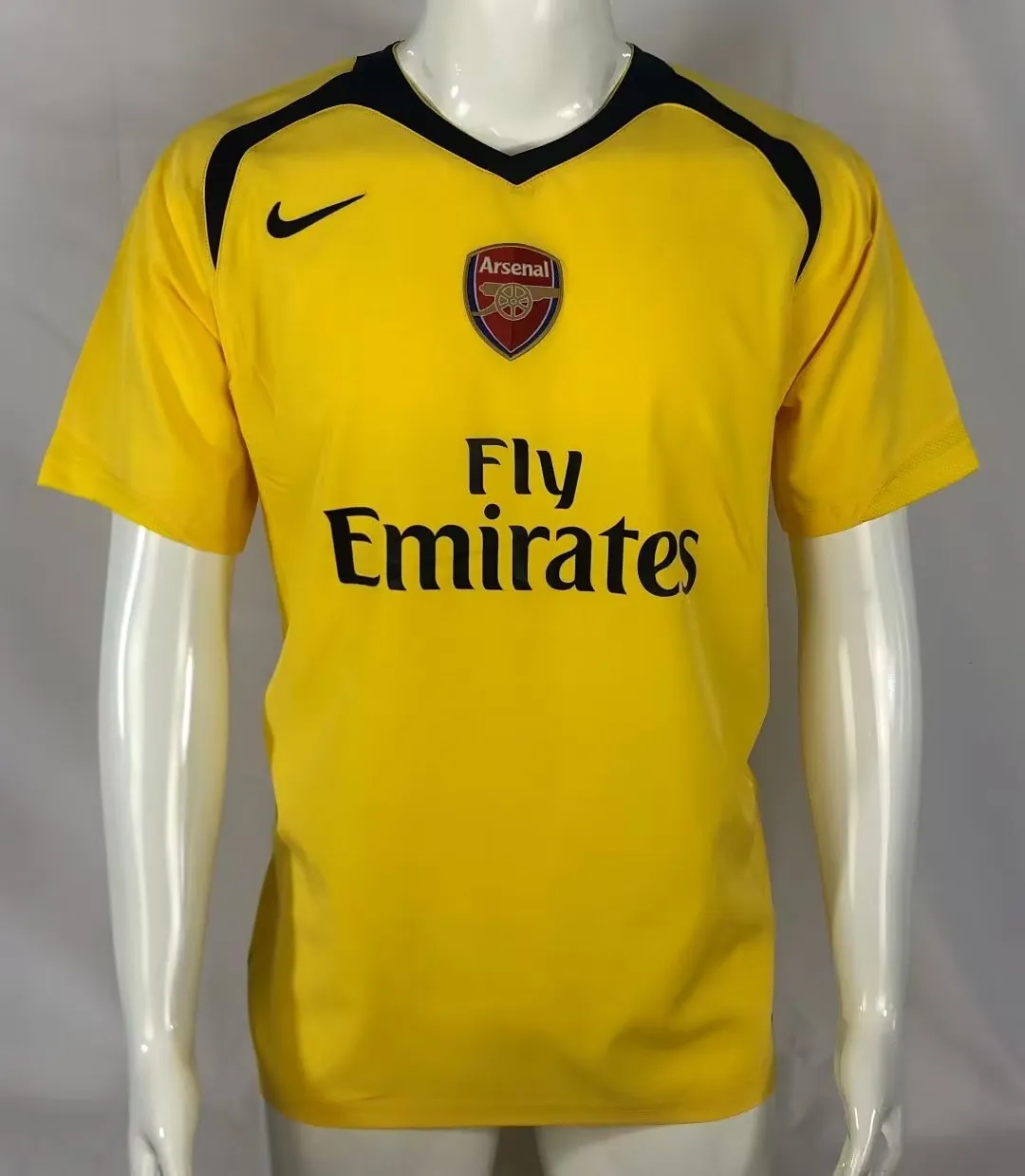 06/07 Arsenal Away season -Retro version: Ajax 24-25 Home Stadium Jersey - Fans Version mysite: Adidas luxuryfootballshirts.com: https://www.luxuryfootballshirts.com/