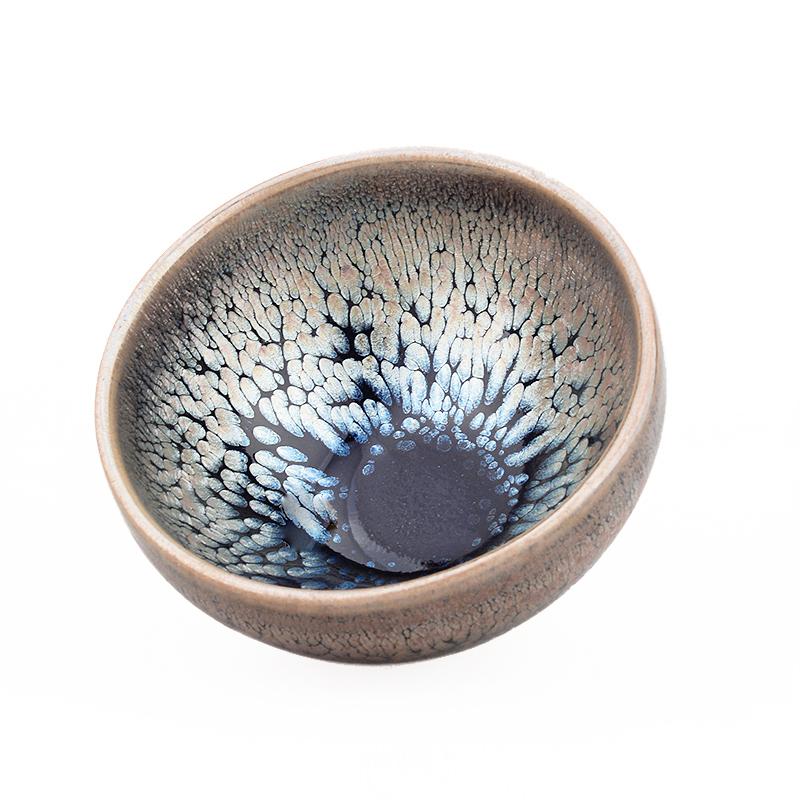 GEEK BAR-https://www.hot-toy.com/