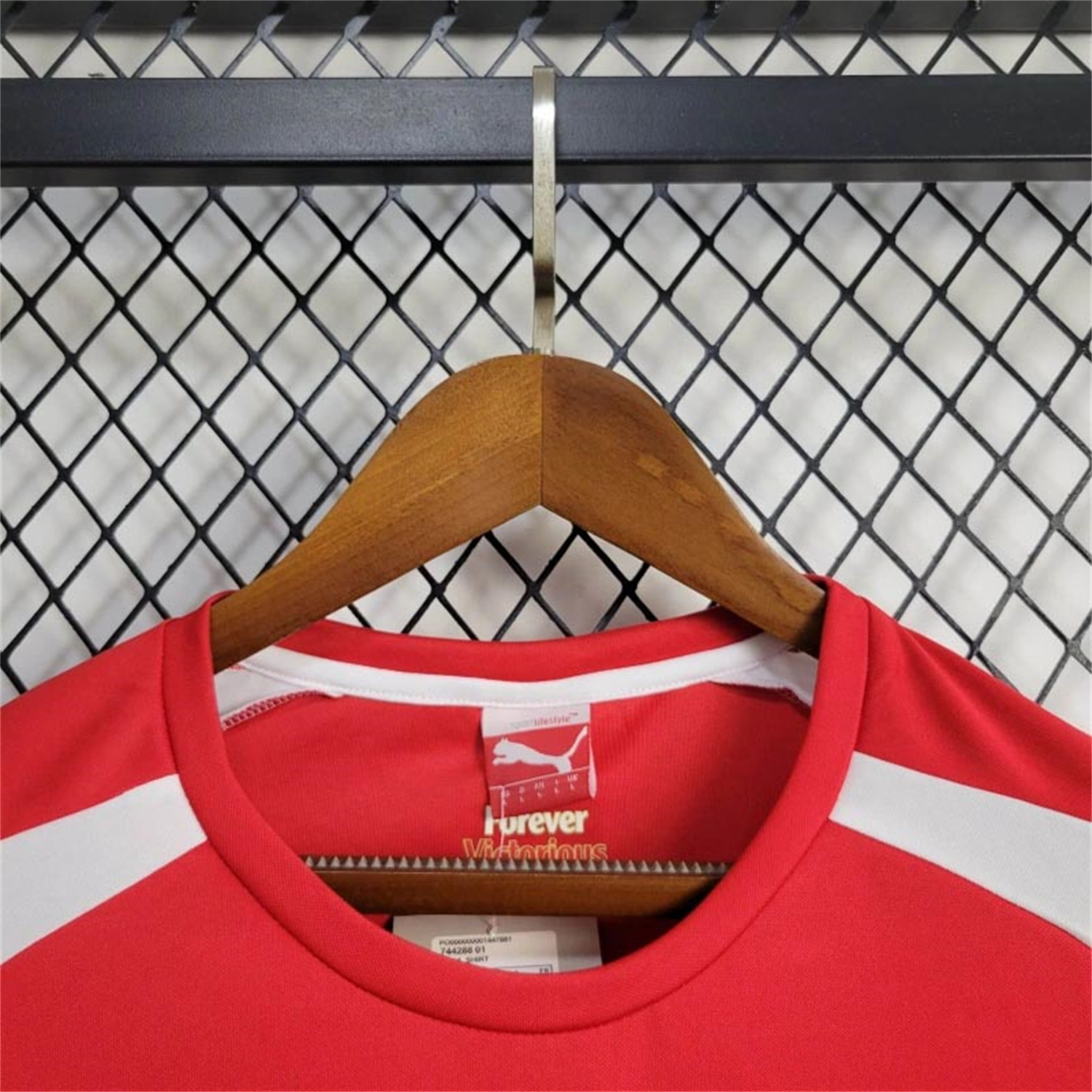 GlobeJersey-Retro Arsenal 2014-15 Home Jersey