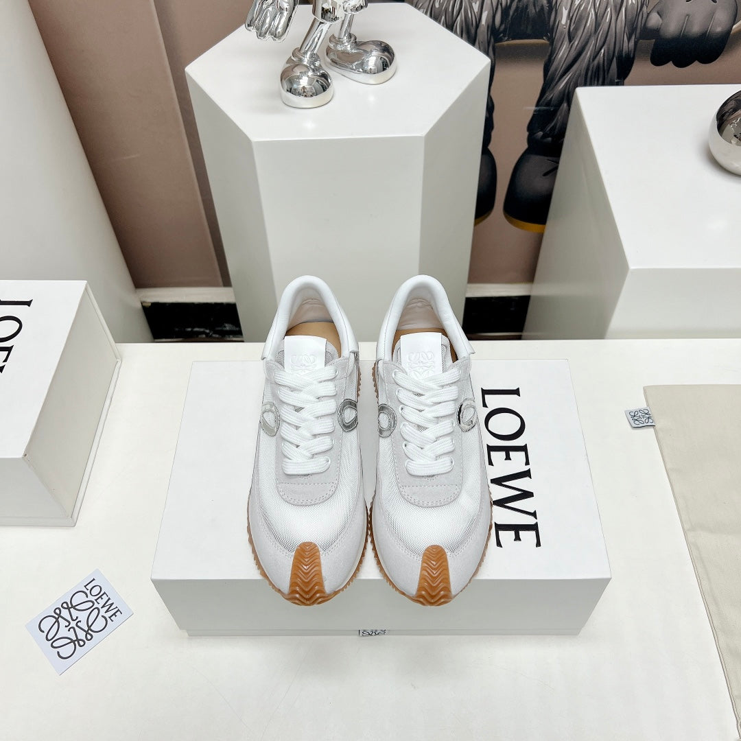 FLOW RUNNER SNEAKER IN WHITE IVORY SUEDE AND SHEEPSKIN、mysite、Cacoeks