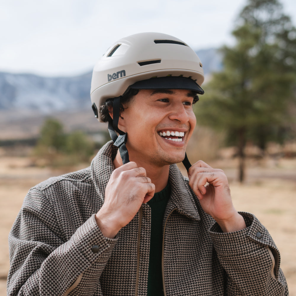 Bern Hudson MIPS Helmet - Matte Sand、mySite、bearsvspackers