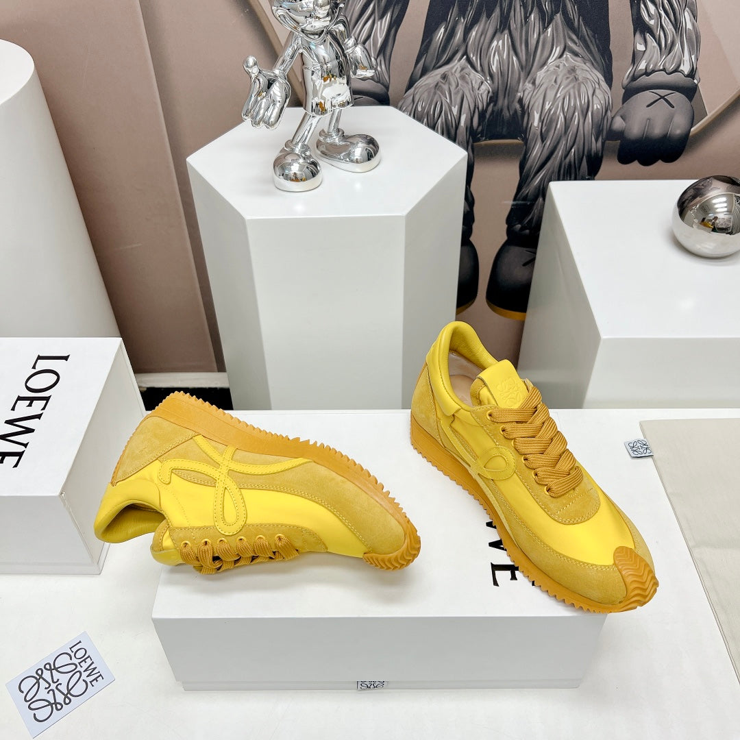 FLOW RUNNER SNEAKER IN SUN YELLOW SUEDE AND SHEEPSKIN、mysite、Cacoeks