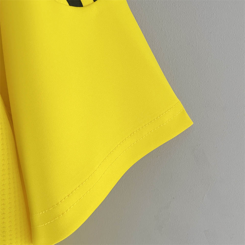 2011/2012 Retro Real Madrid Goalkeeper Yellow:football jersey mysite: unitedjerseyfootball 邓江浪:football