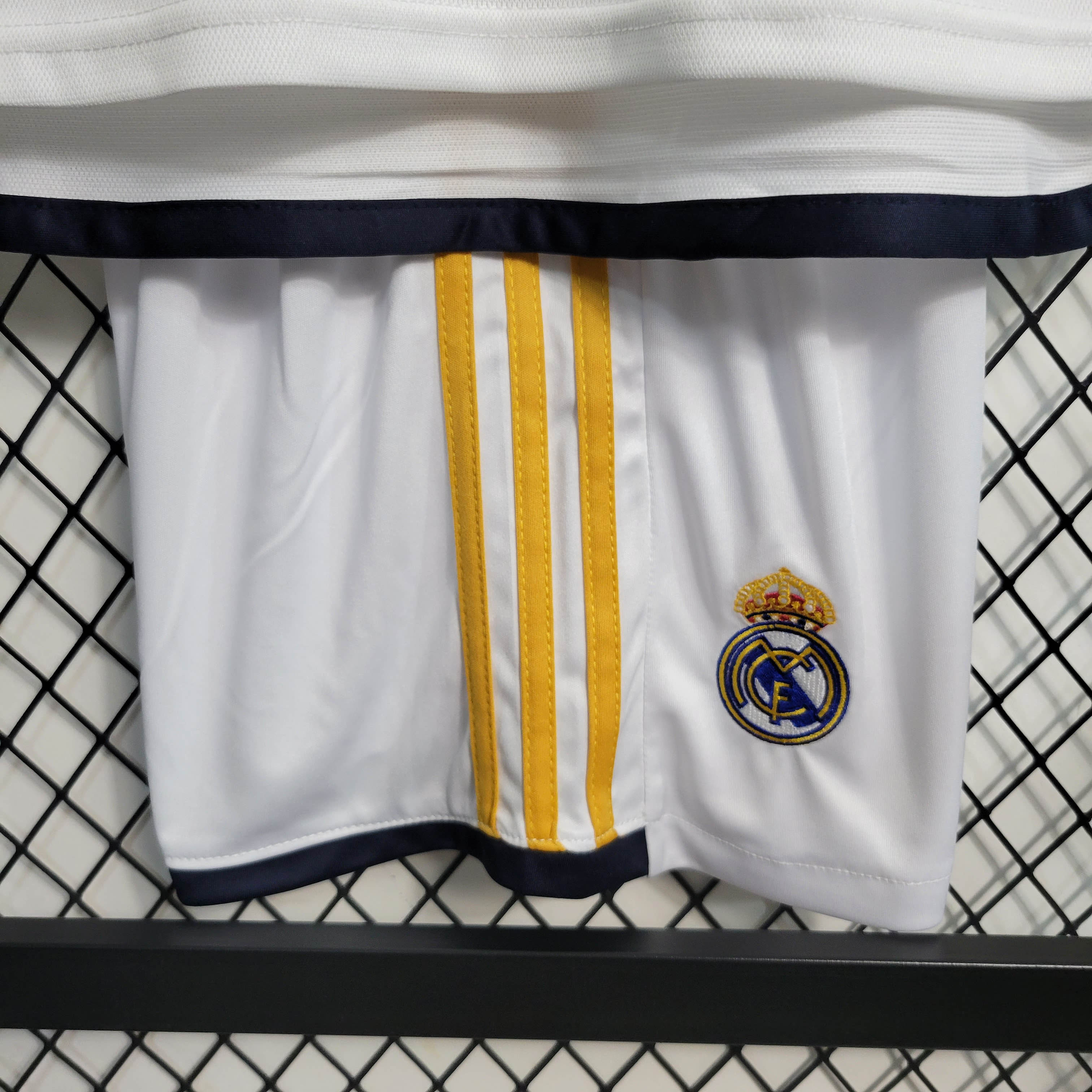 2023/2024 Real Madrid Home Football Shirt Kids Size:football jersey mysite: unitedjerseyfootball 邓江浪:football
