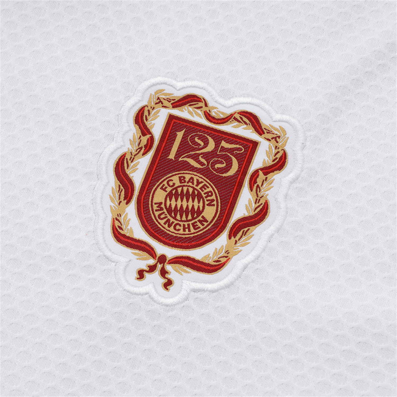 UltraTrikot-Bayern Munich 2025 125th Anniversary Short-Sleeve Training Set - White Top and Shorts