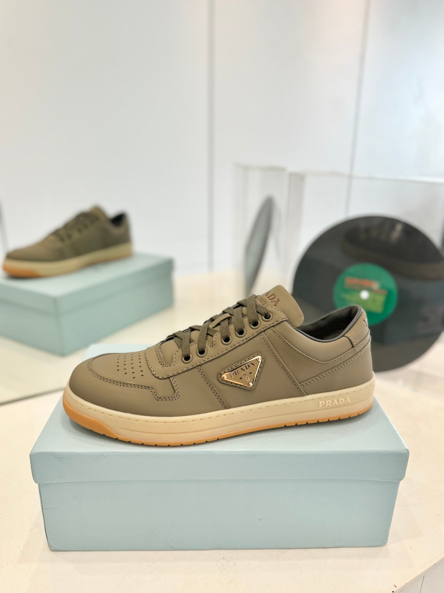 PRA DOWNTOWN PERFORATED SNEAKERS OLIVE CALFSKIN、mysite、Cacoeks