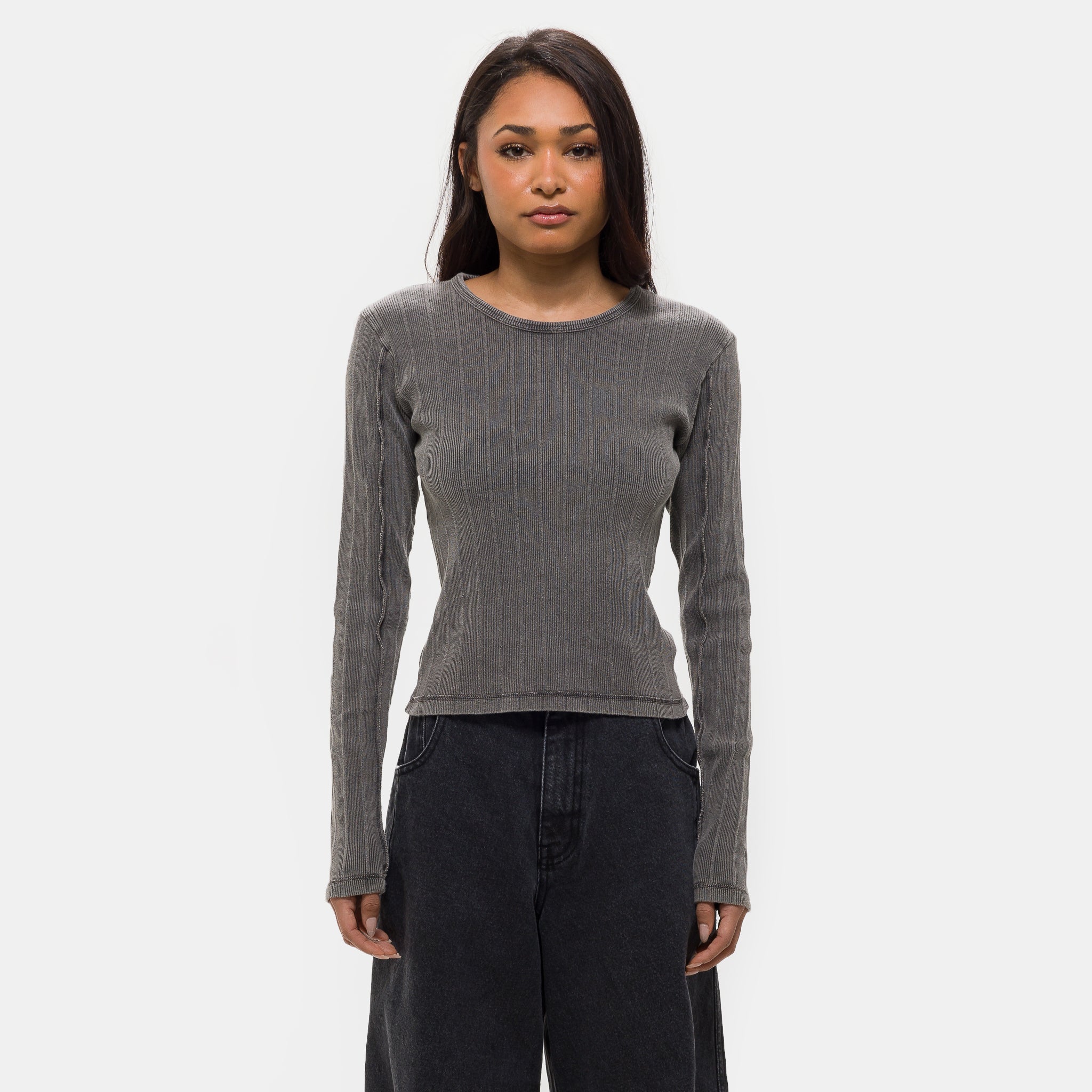 Long Sleeve Rib T-Shirt in Washed Graphite