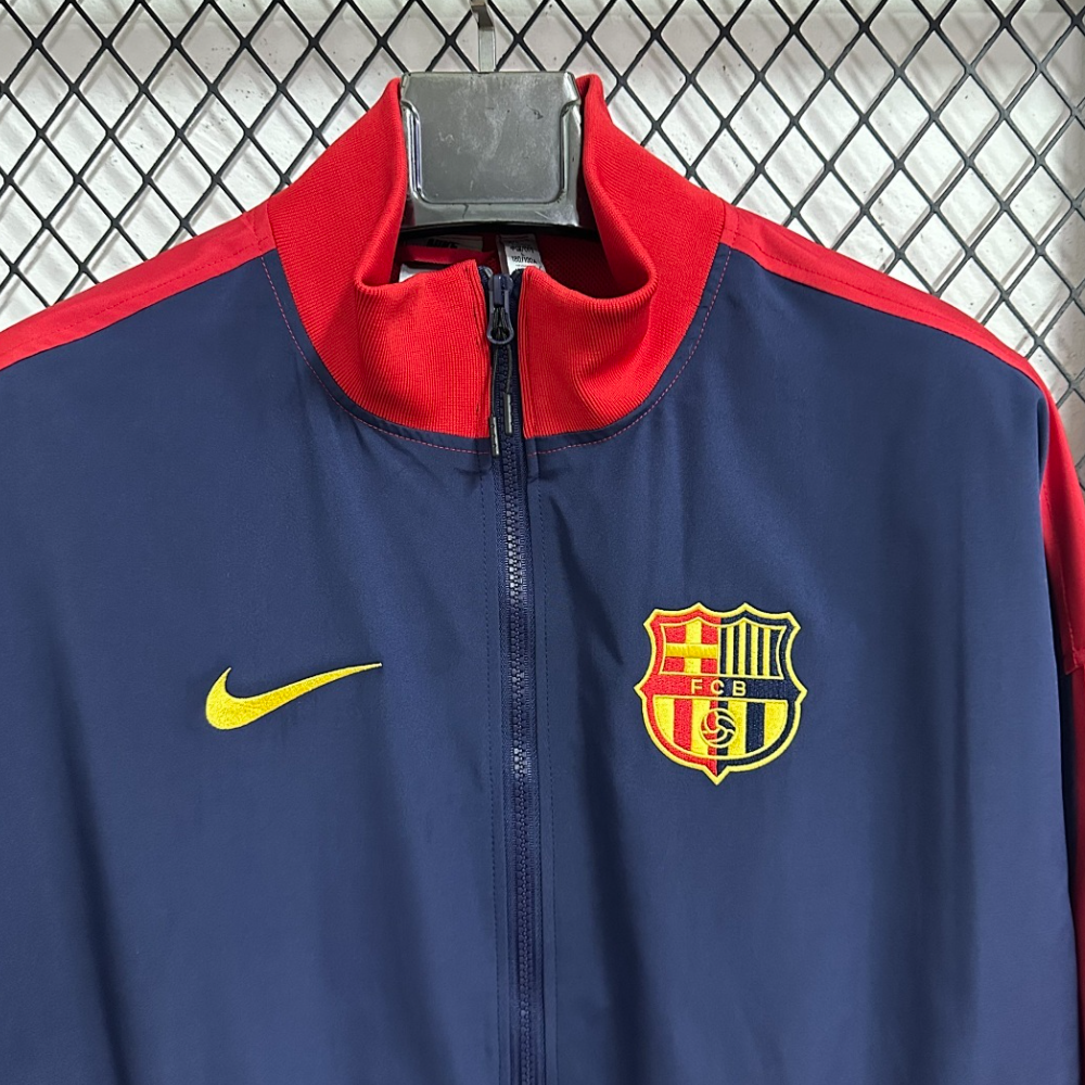 2025/2026 Barcelona Jacket Windbreaker 1:1 Thai Quality:football jersey mysite: unitedjerseyfootball 邓江浪:football
