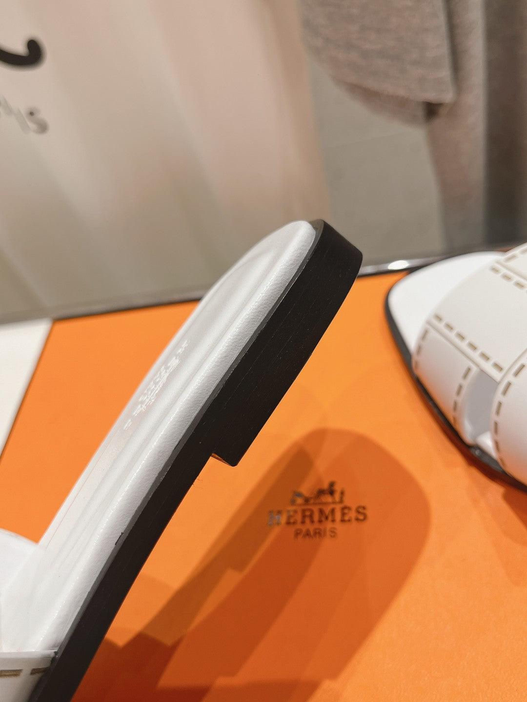 Idioma Sandal White Calfskin、mysite、Cacoeks