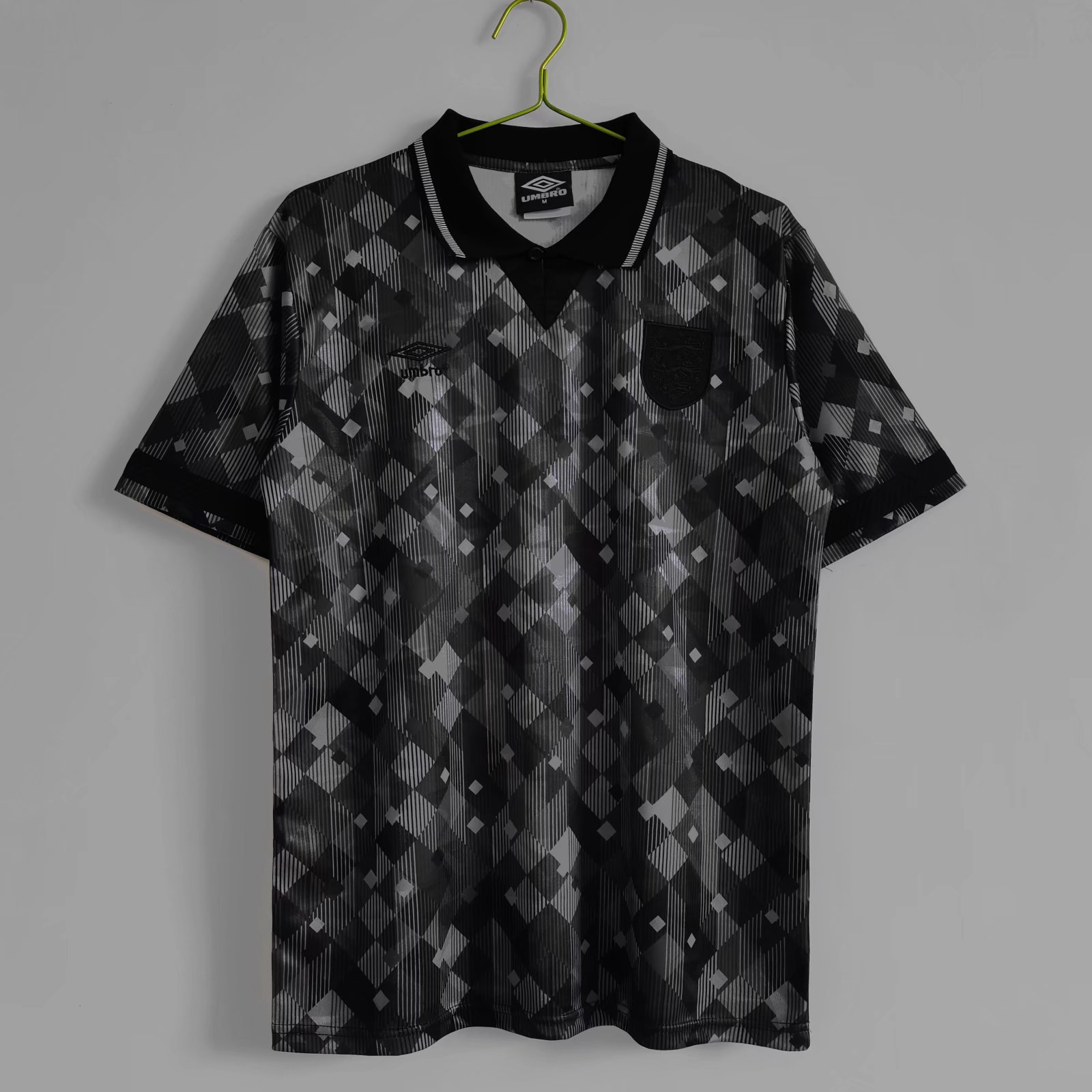GlobeJersey-Retro England 1990 Black Jersey