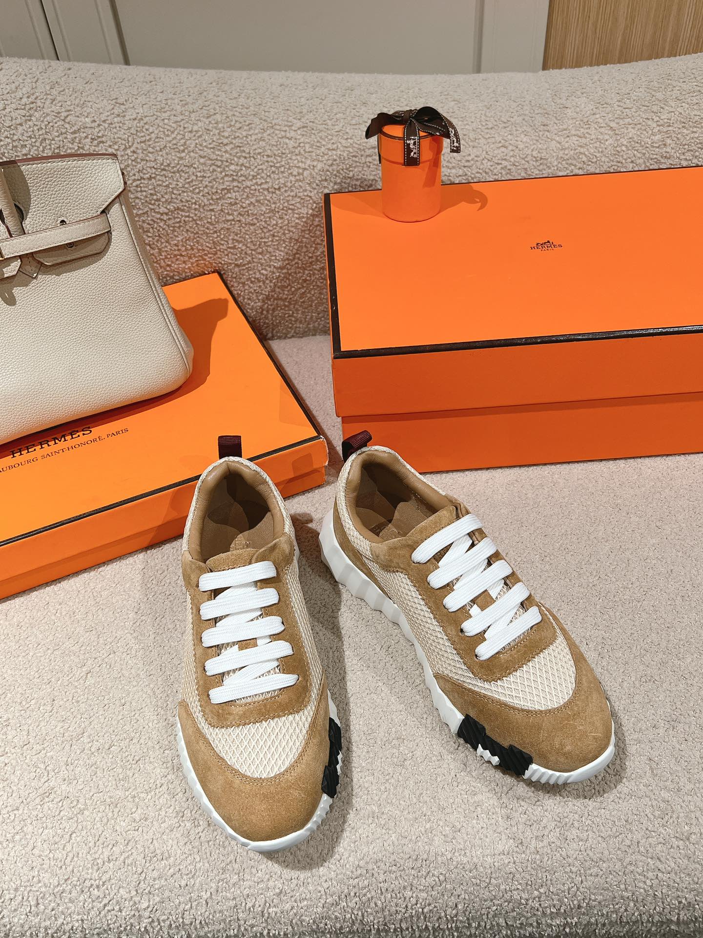 MAINLAND SNEAKER IN PEANUT BROWN SUEDE AND WHITE BREATHABLE MESH FABRIC、mysite、Cacoeks