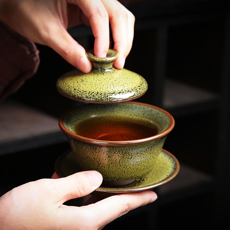 GEEK BAR-https://www.hot-toy.com/