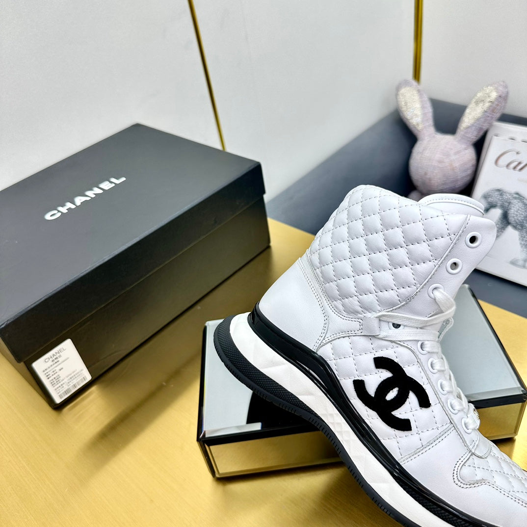 ATHLETIC SHOES IN WHITE CALFSKIN、mysite、Cacoeks