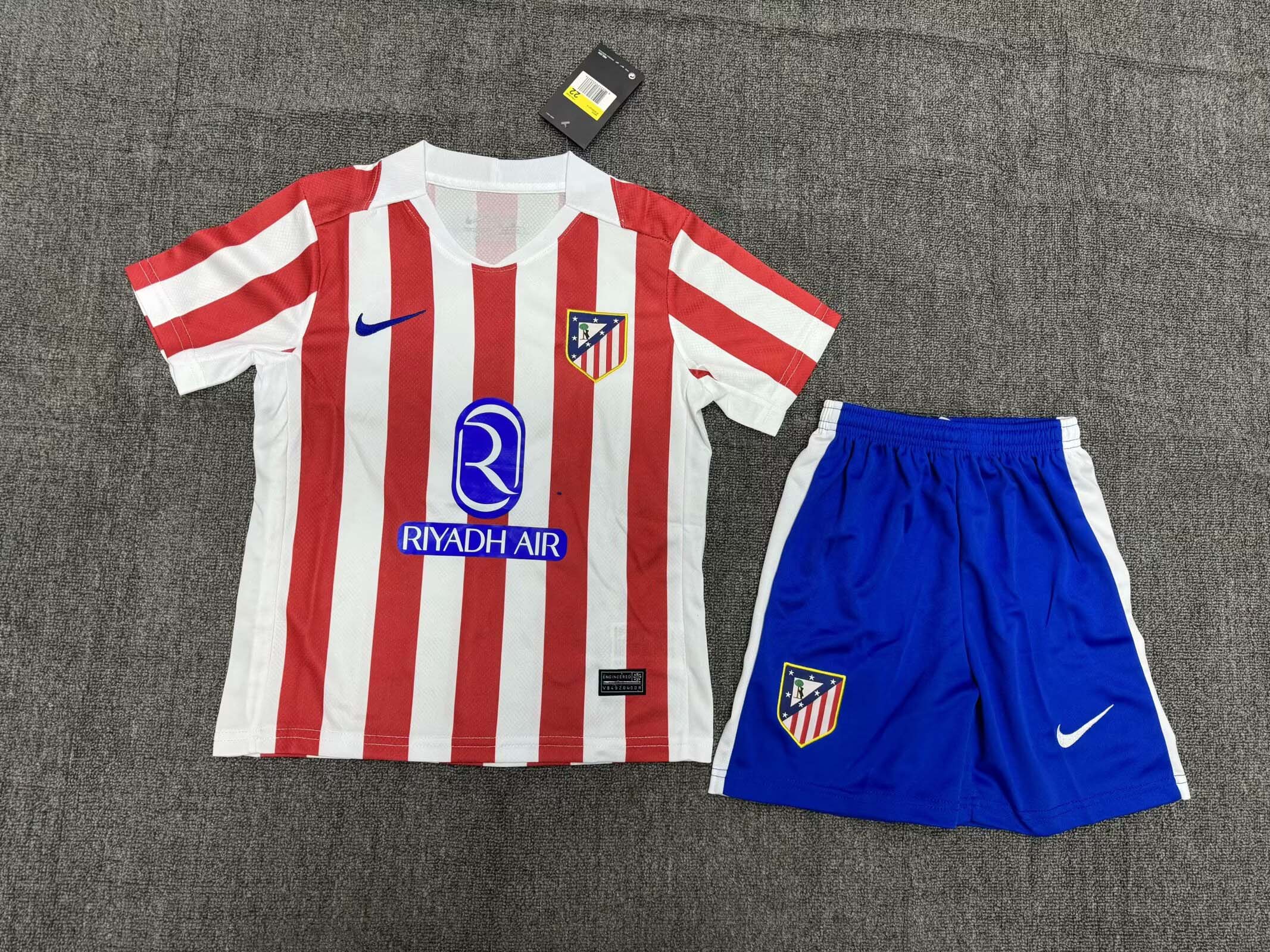 2025/2026 Atletico Madrid Home Soccer Jersey 1:1 Thai Quality Kids Size:football jersey mysite: unitedjerseyfootball 邓江浪:football