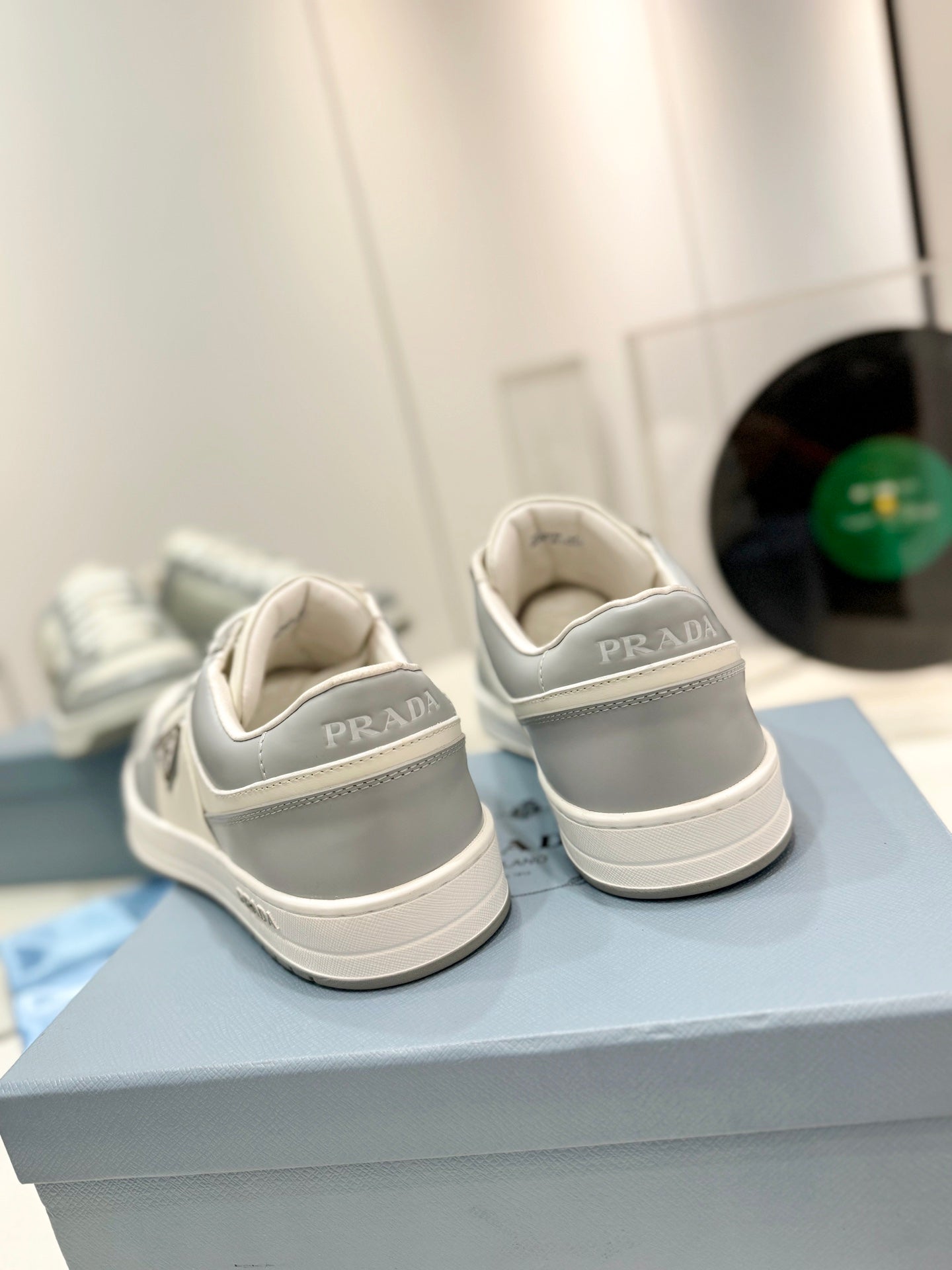 PRA DOWNTOWN PERFORATED SNEAKERS WHITE AND GRAY CALFSKIN、mysite、Cacoeks